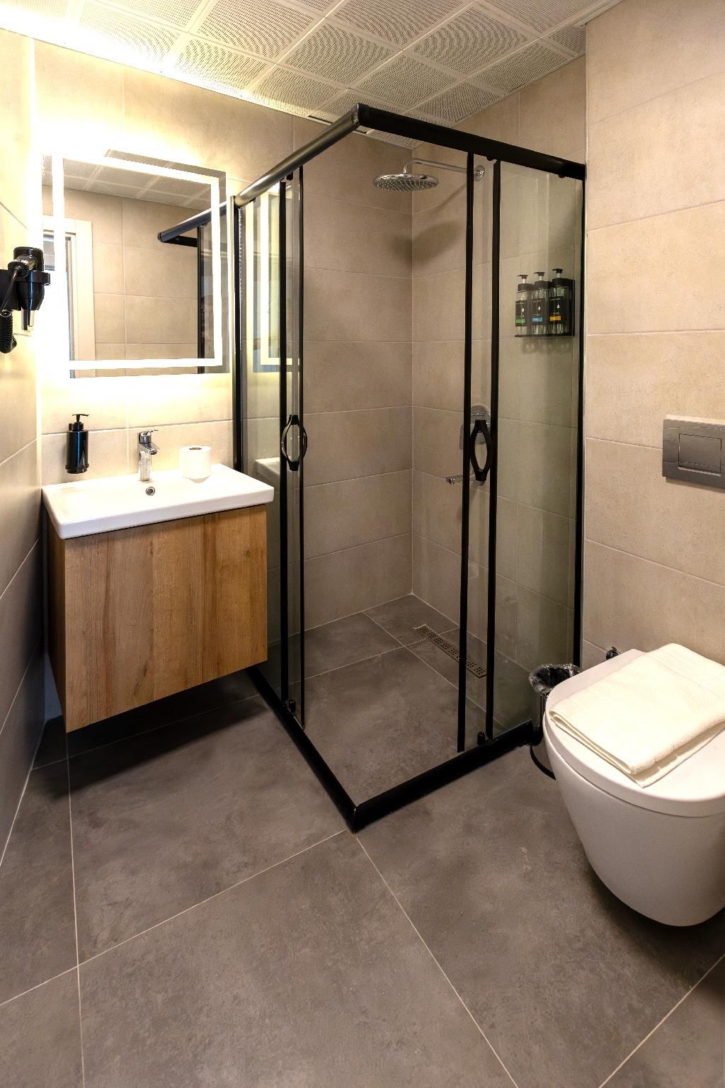 7inn Double Economy 3