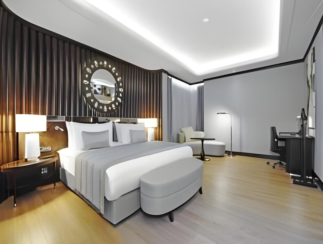 1 King Bed 1 Bedroom Suite Smoking