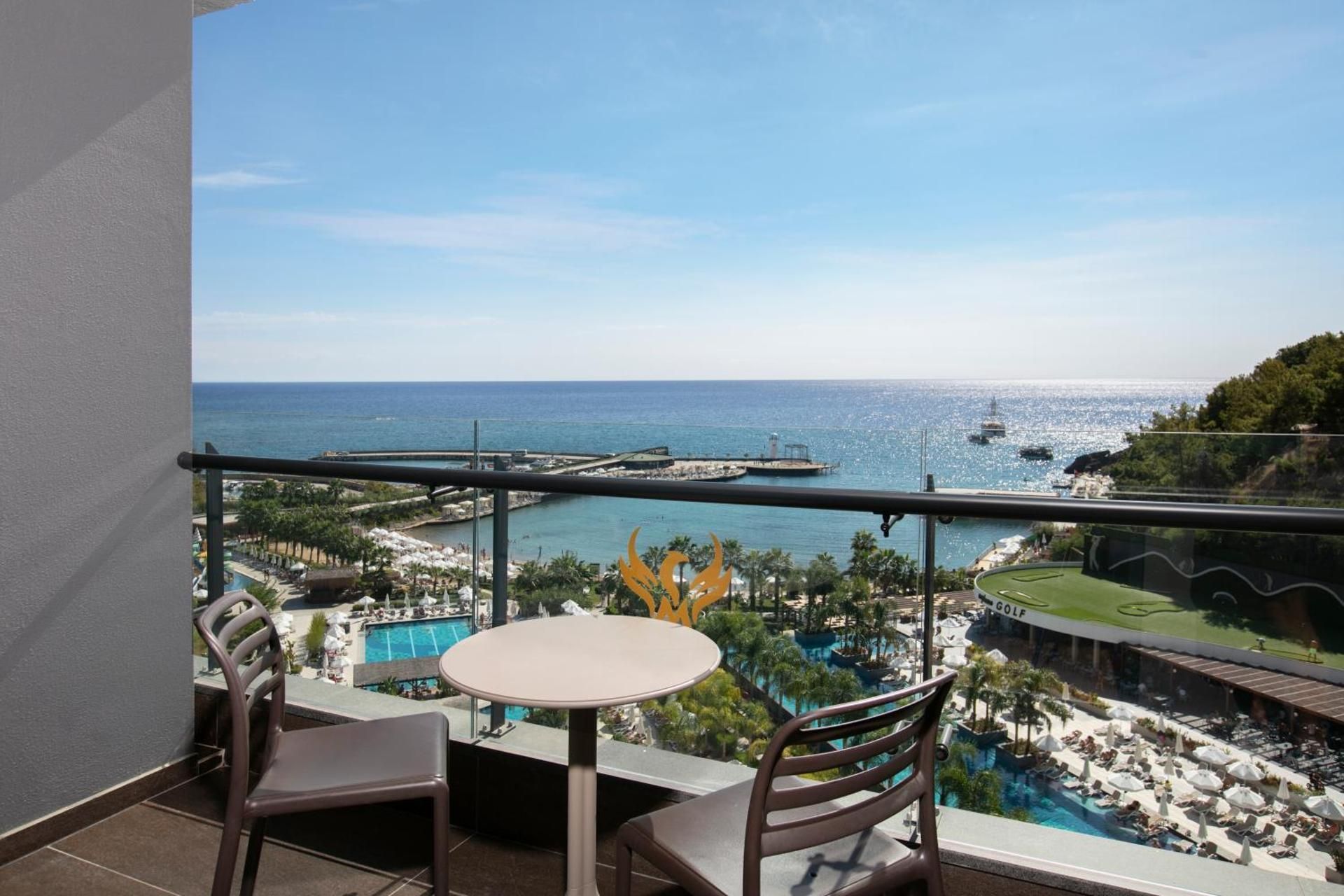 Standard Sea View Room
