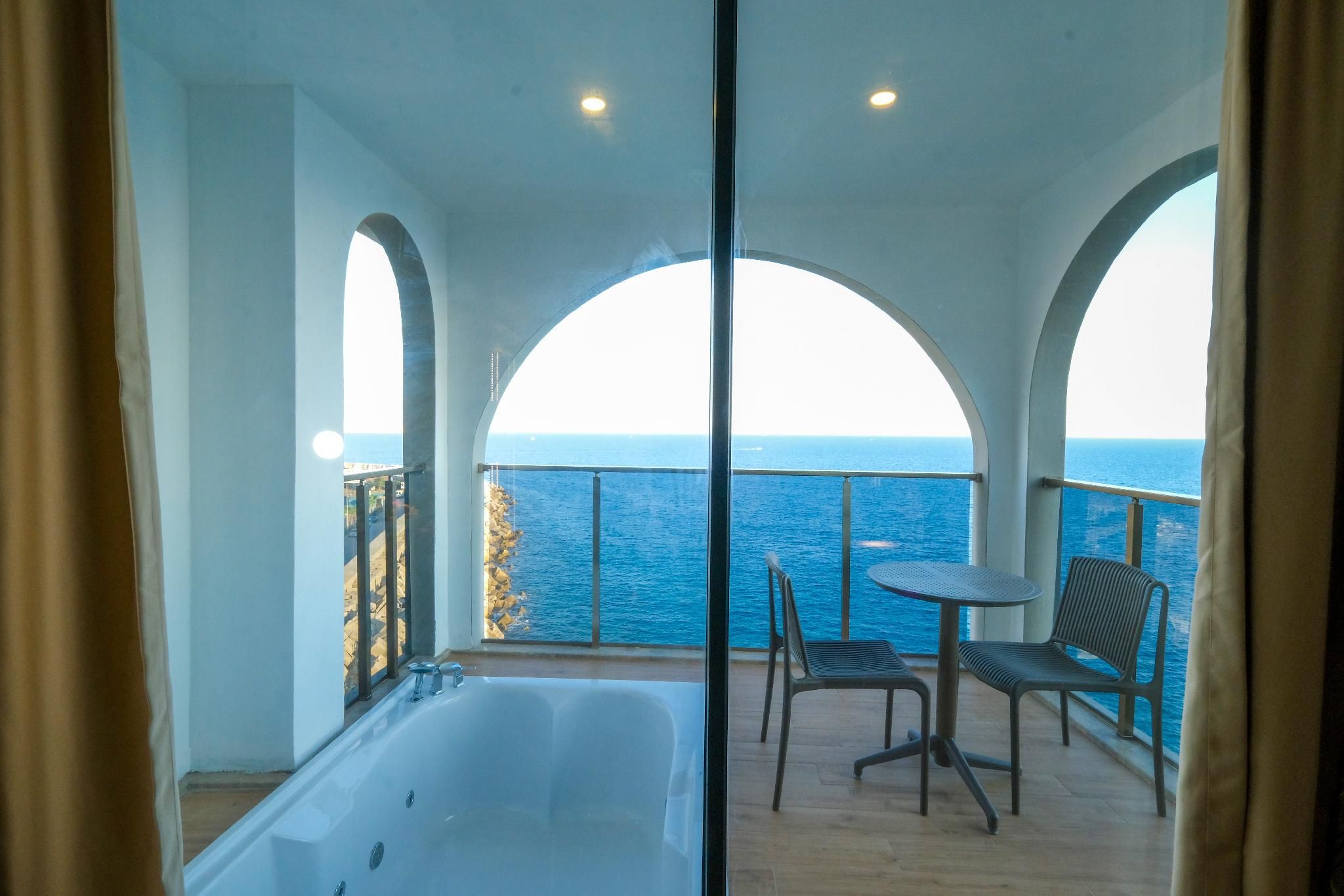 Superior Suite Ocean