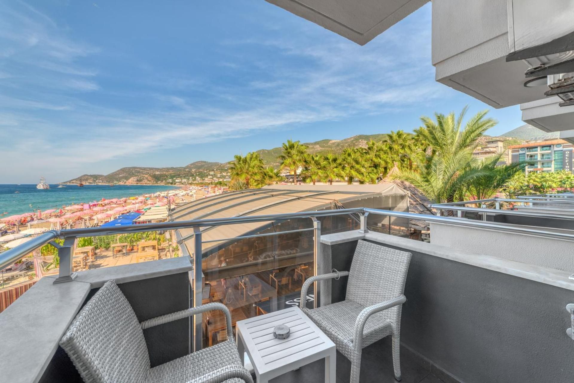 Double or Twin Room with Side Sea View