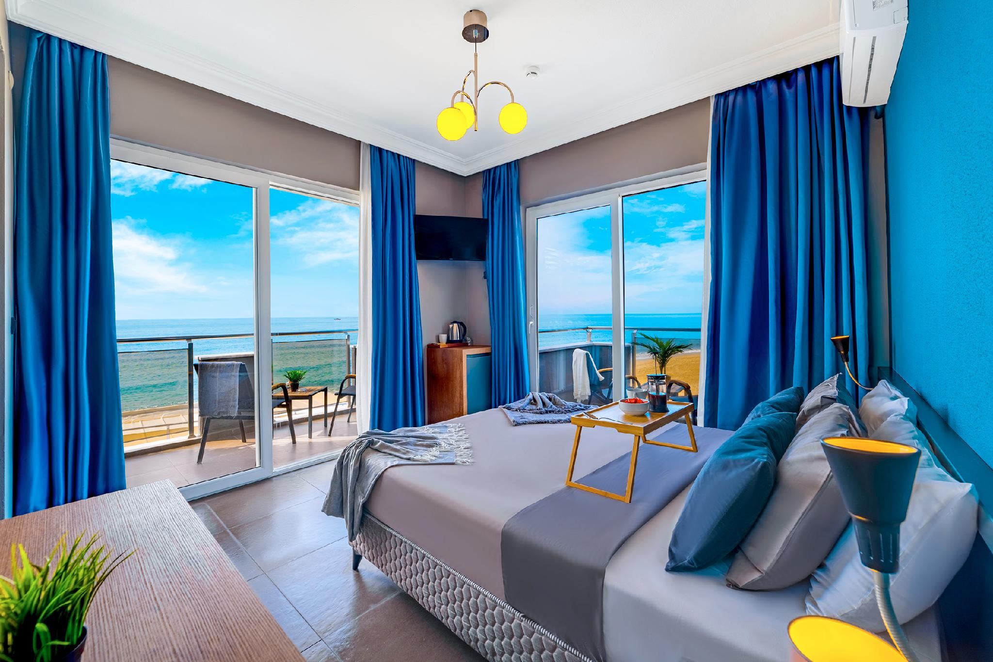 Triple Sea View