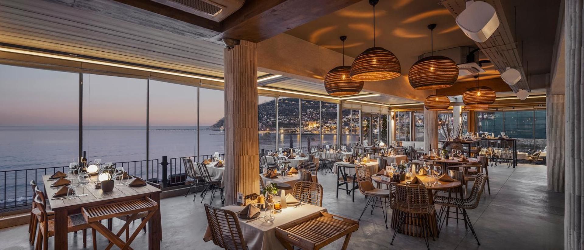 restaurant
