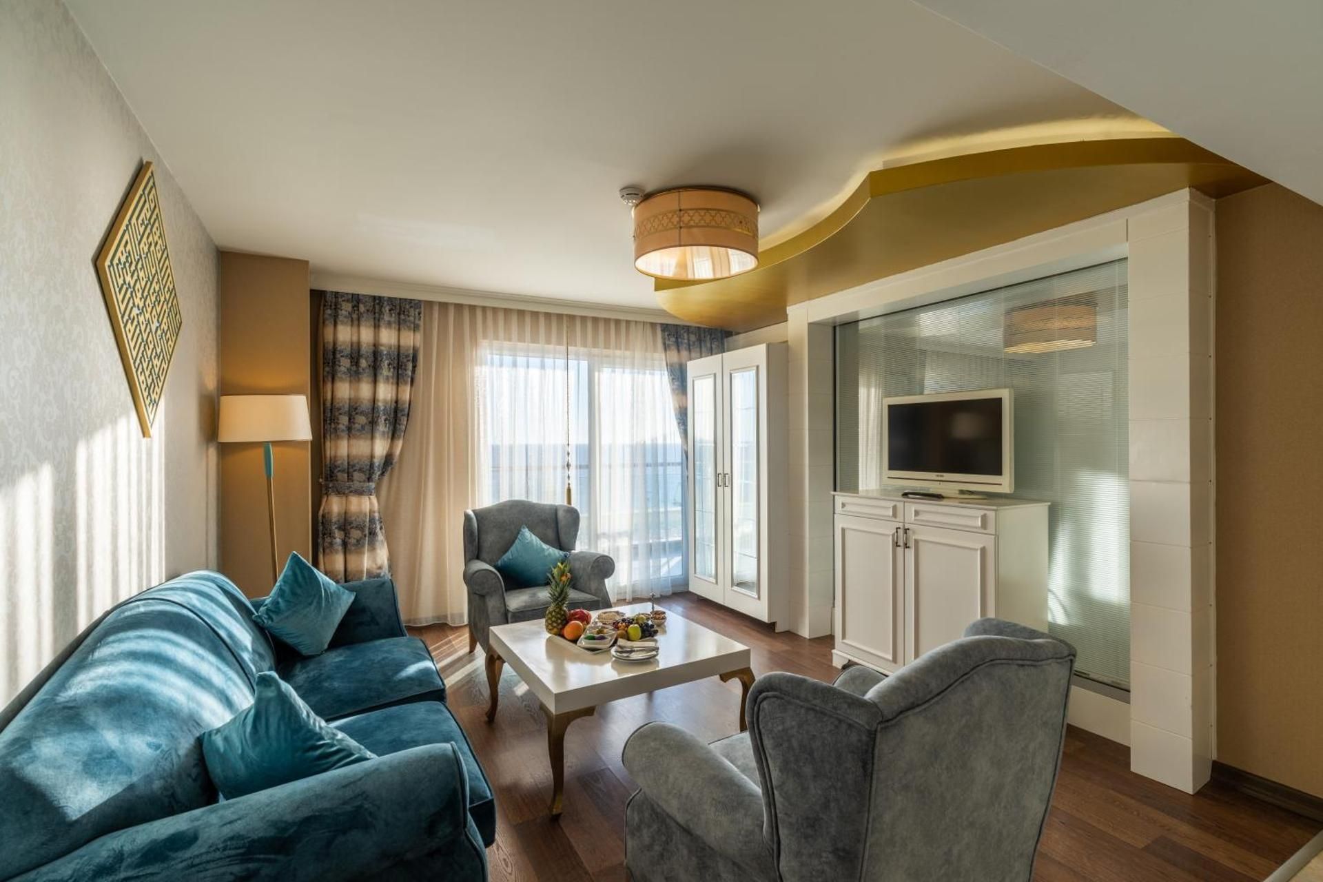 Suite with Sea View