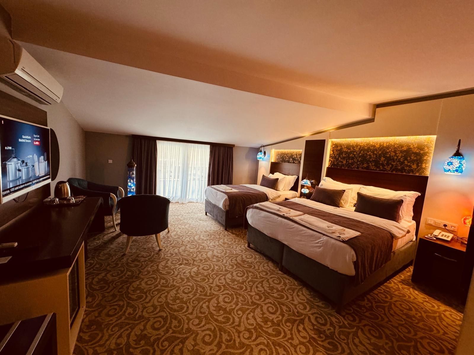Deluxe Triple Room