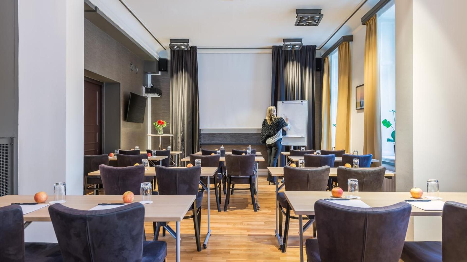 meeting room / ballrooms