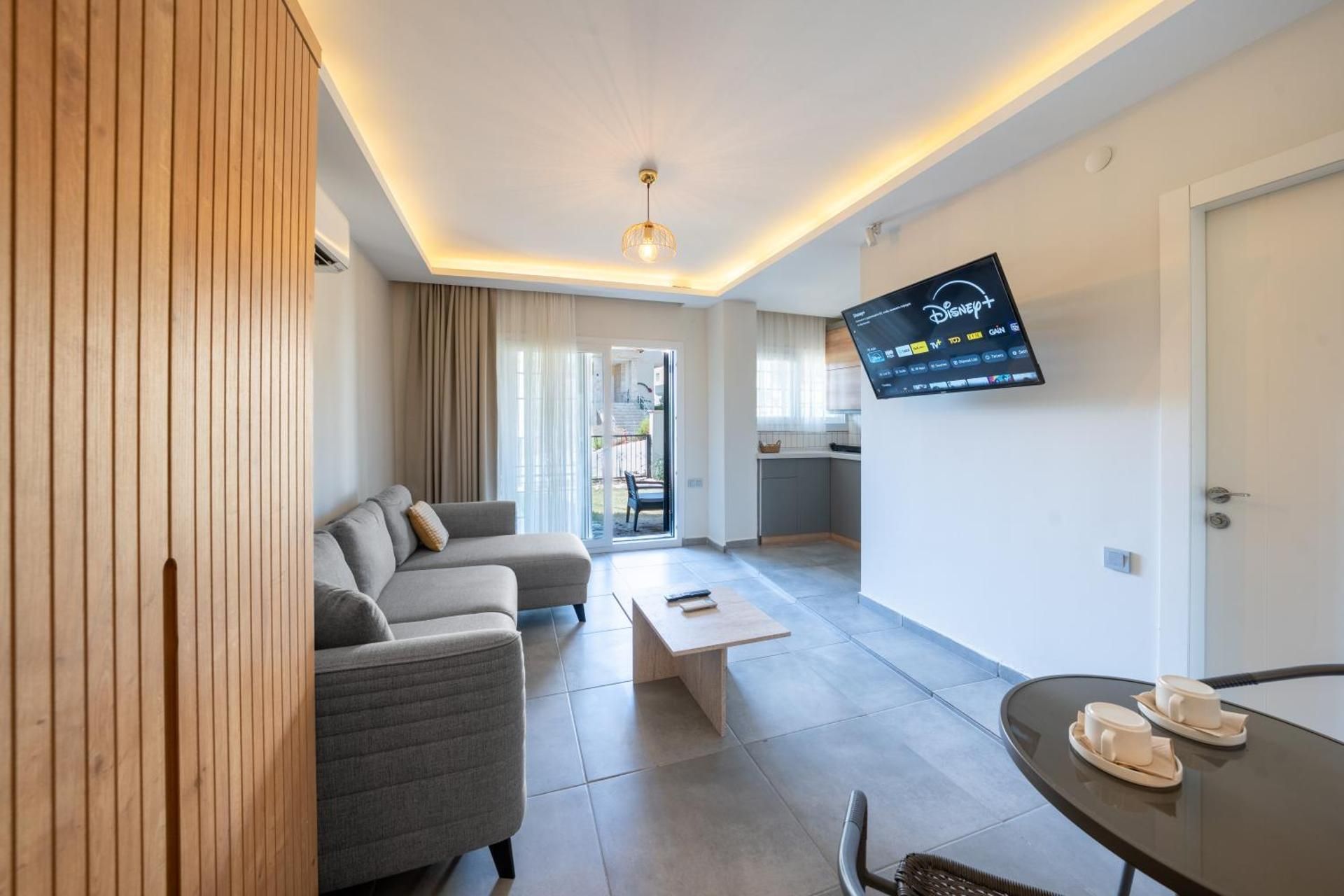 One-Bedroom Apartment with Garden
