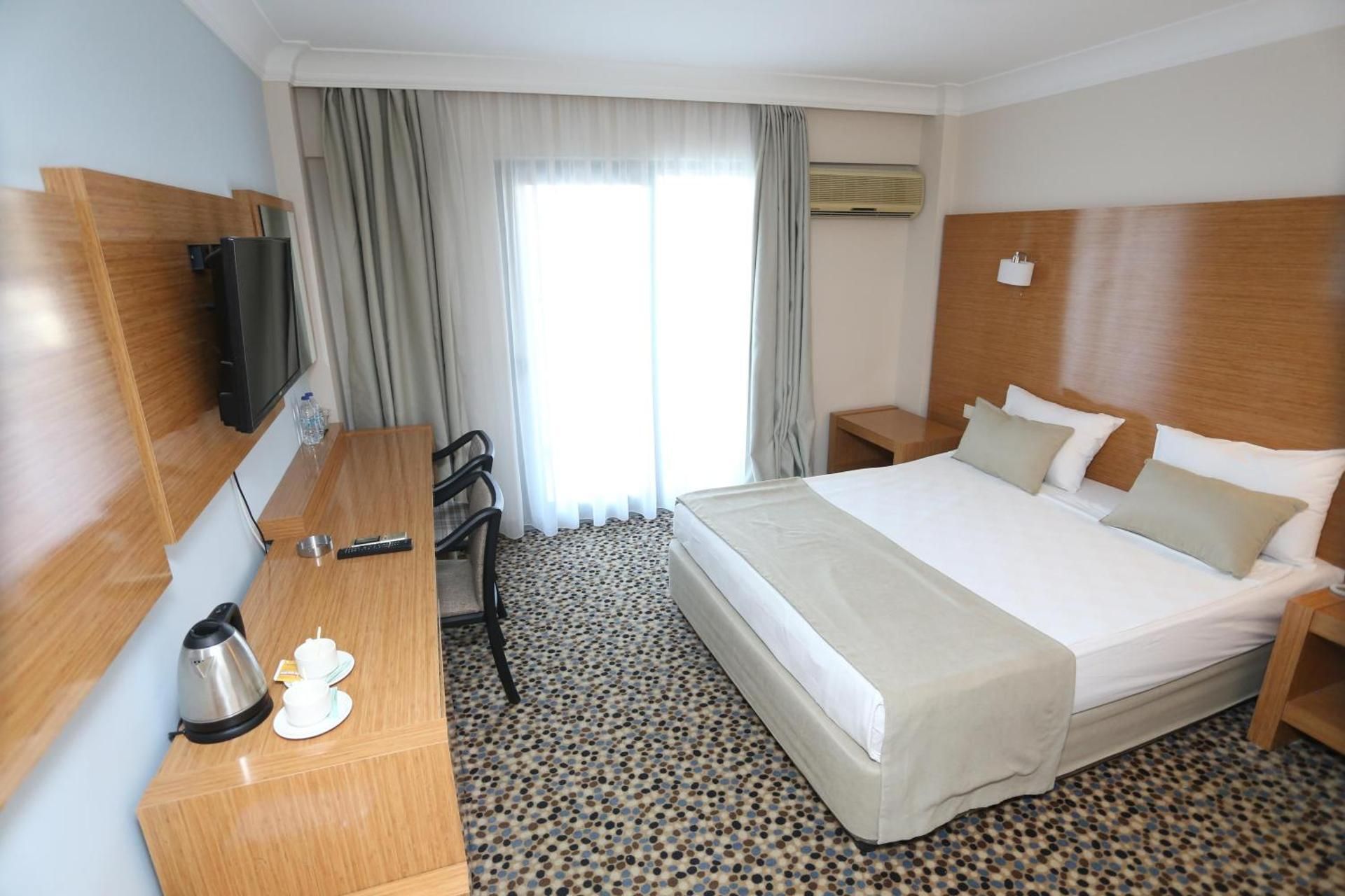 Ada Newday Resort Hotel