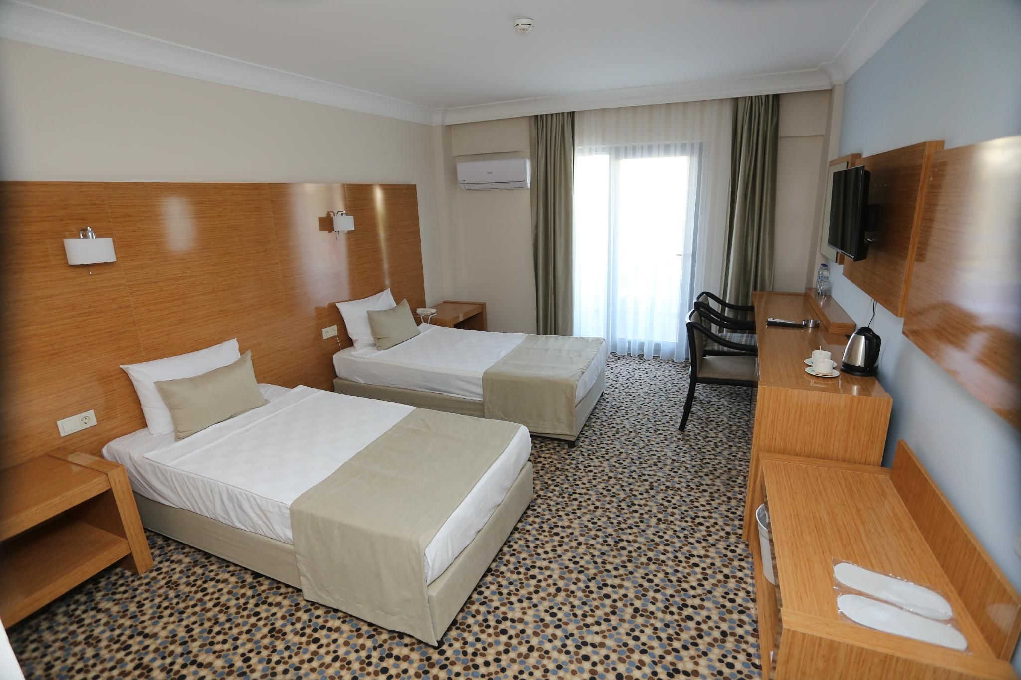 Ada Newday Resort Hotel