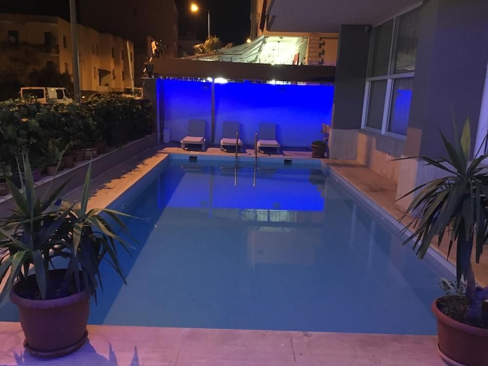 VESTA APART HOTEL