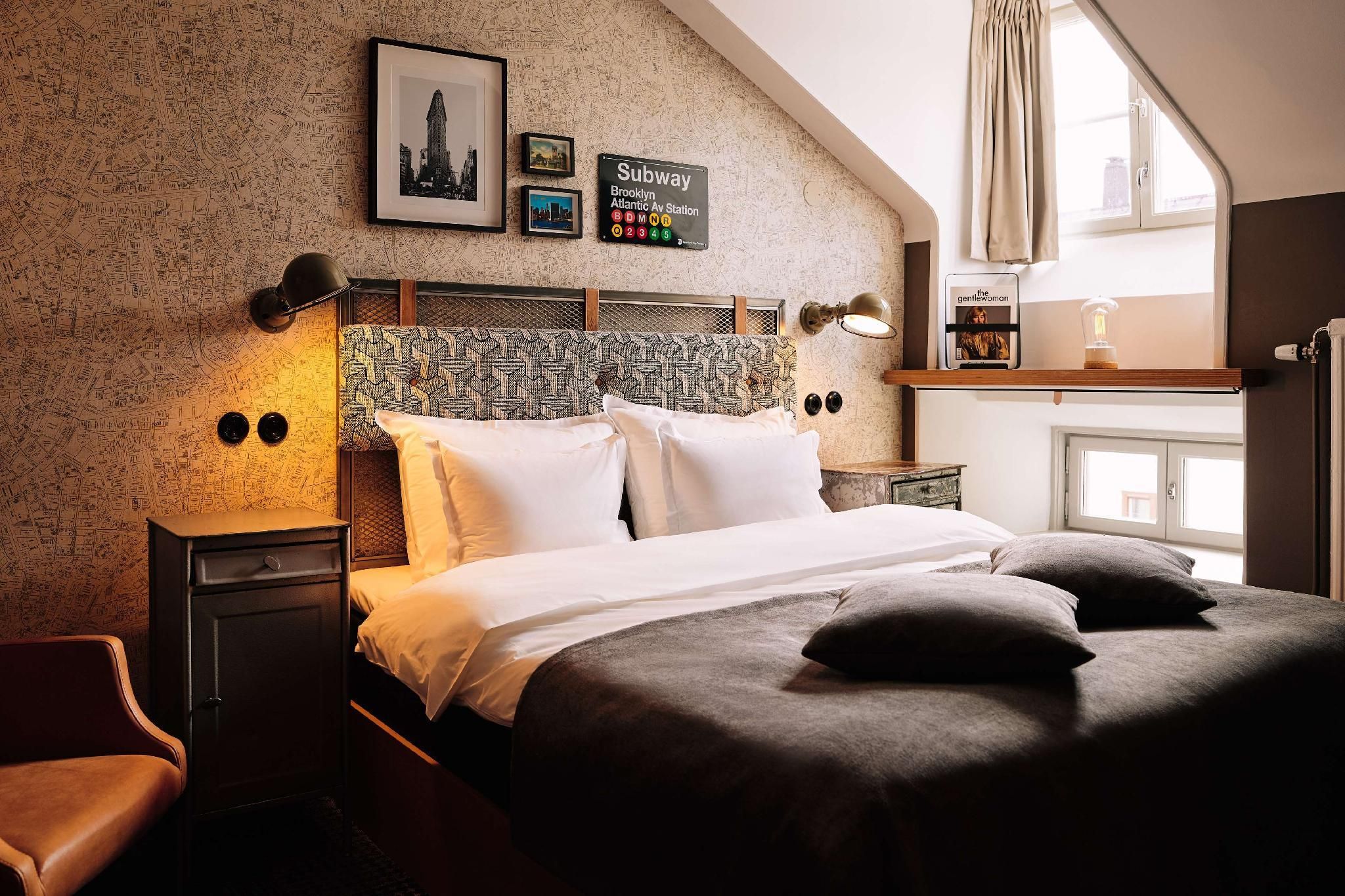 2 Single Beds, NonSmoking, Standard Room