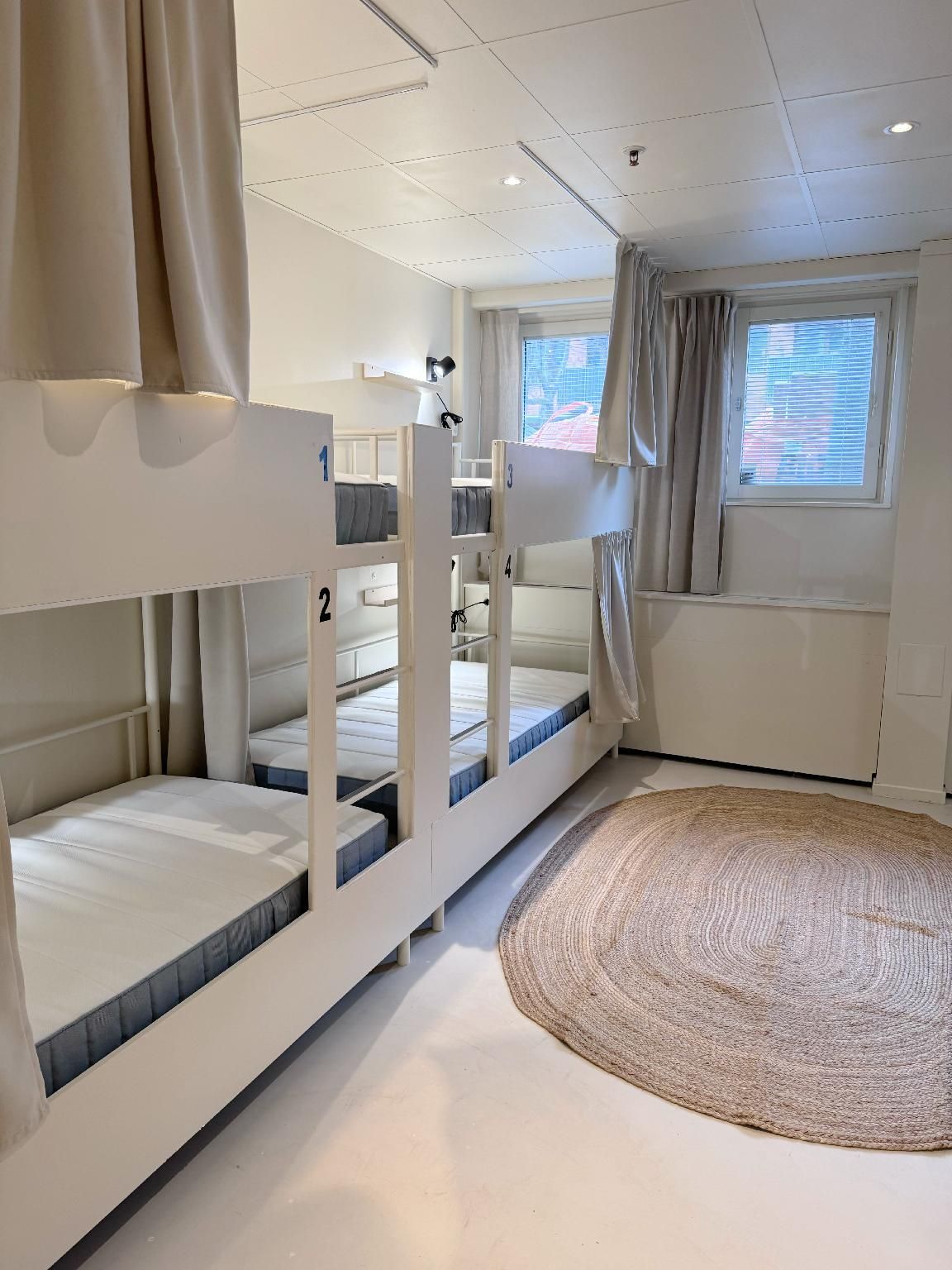 1 Person in 6-Bed Dormitory with Private Bathroom - Female Only