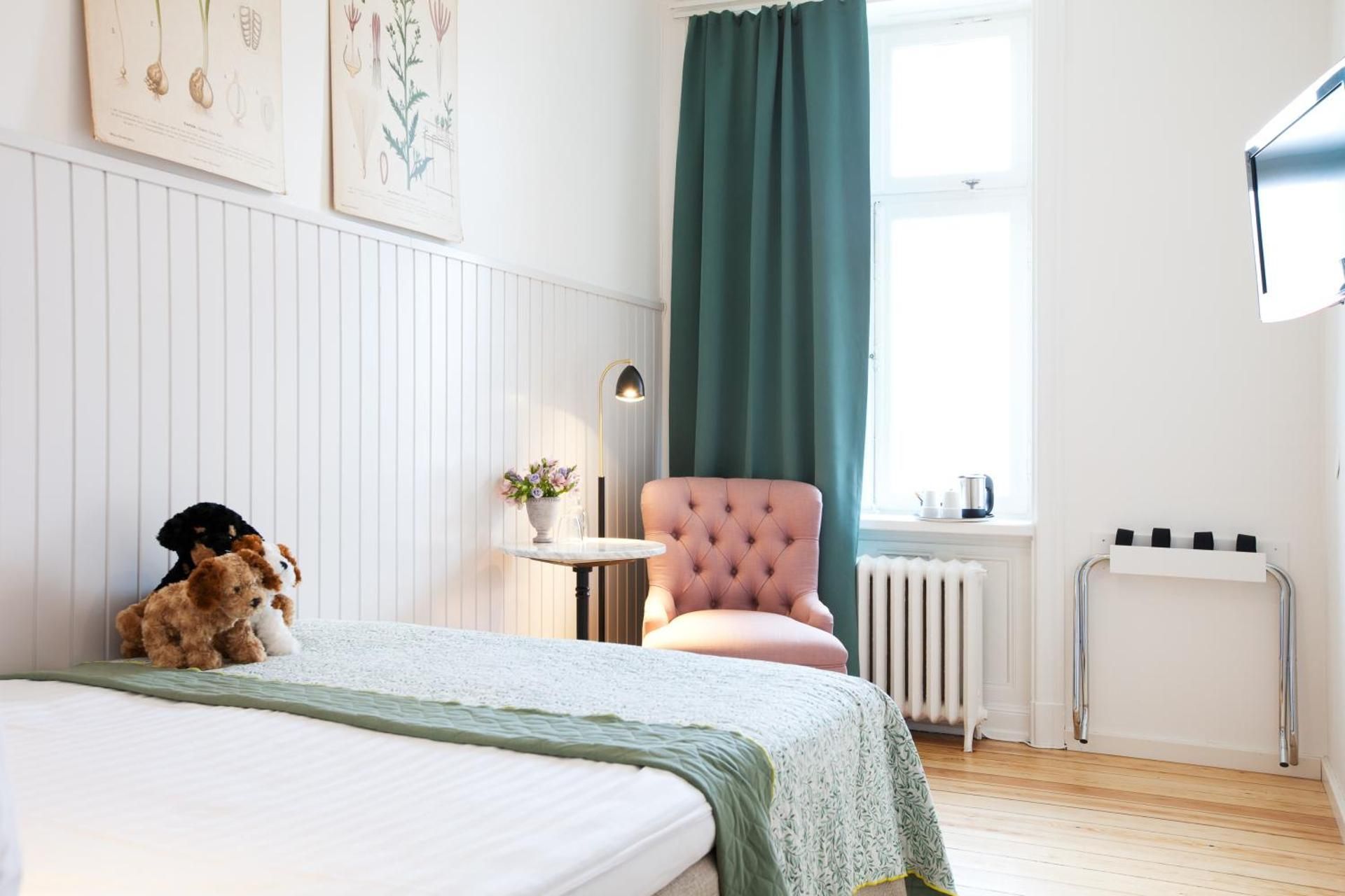 Standard Single Room
