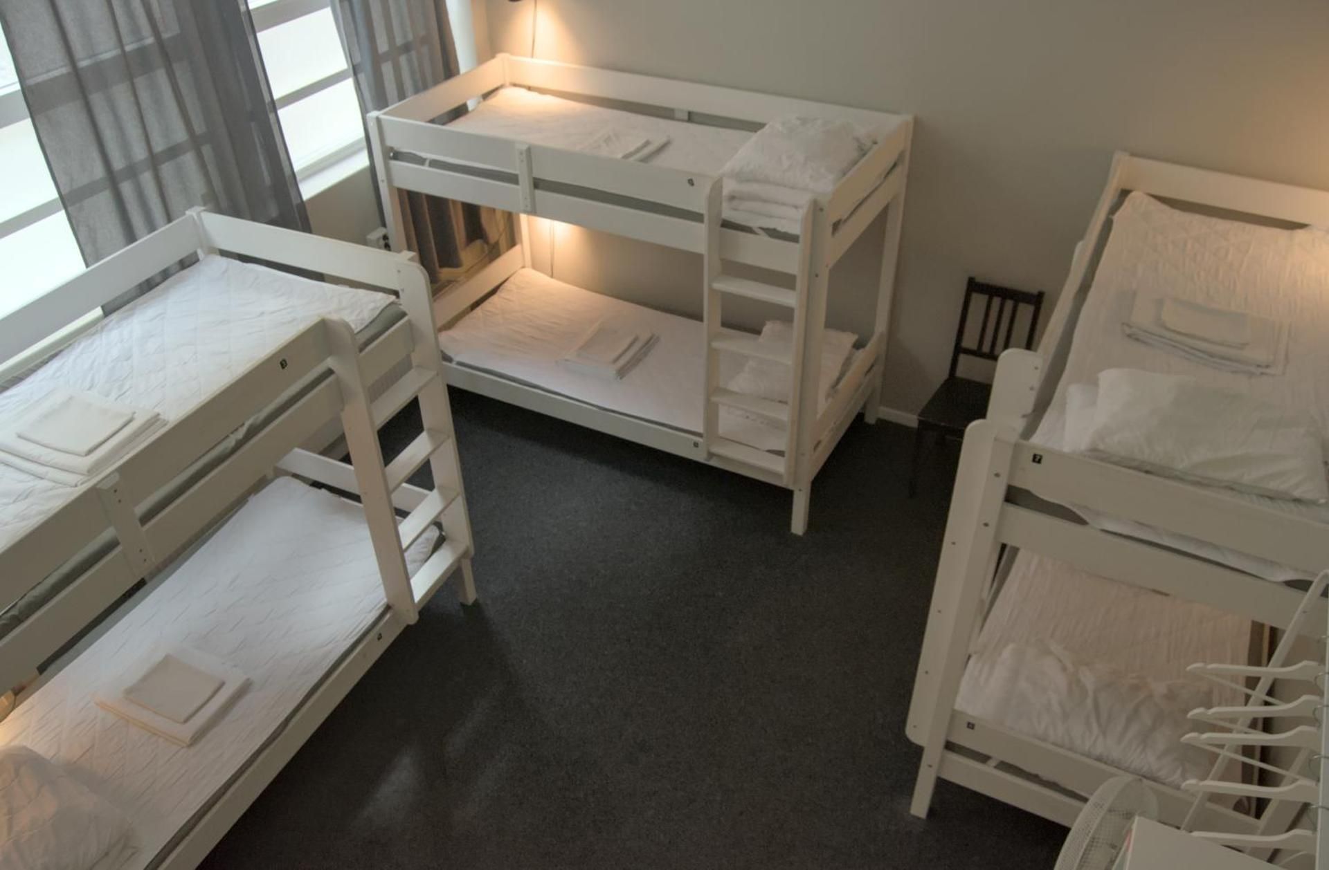 Bed in 8-Bed Mixed Dormitory Room