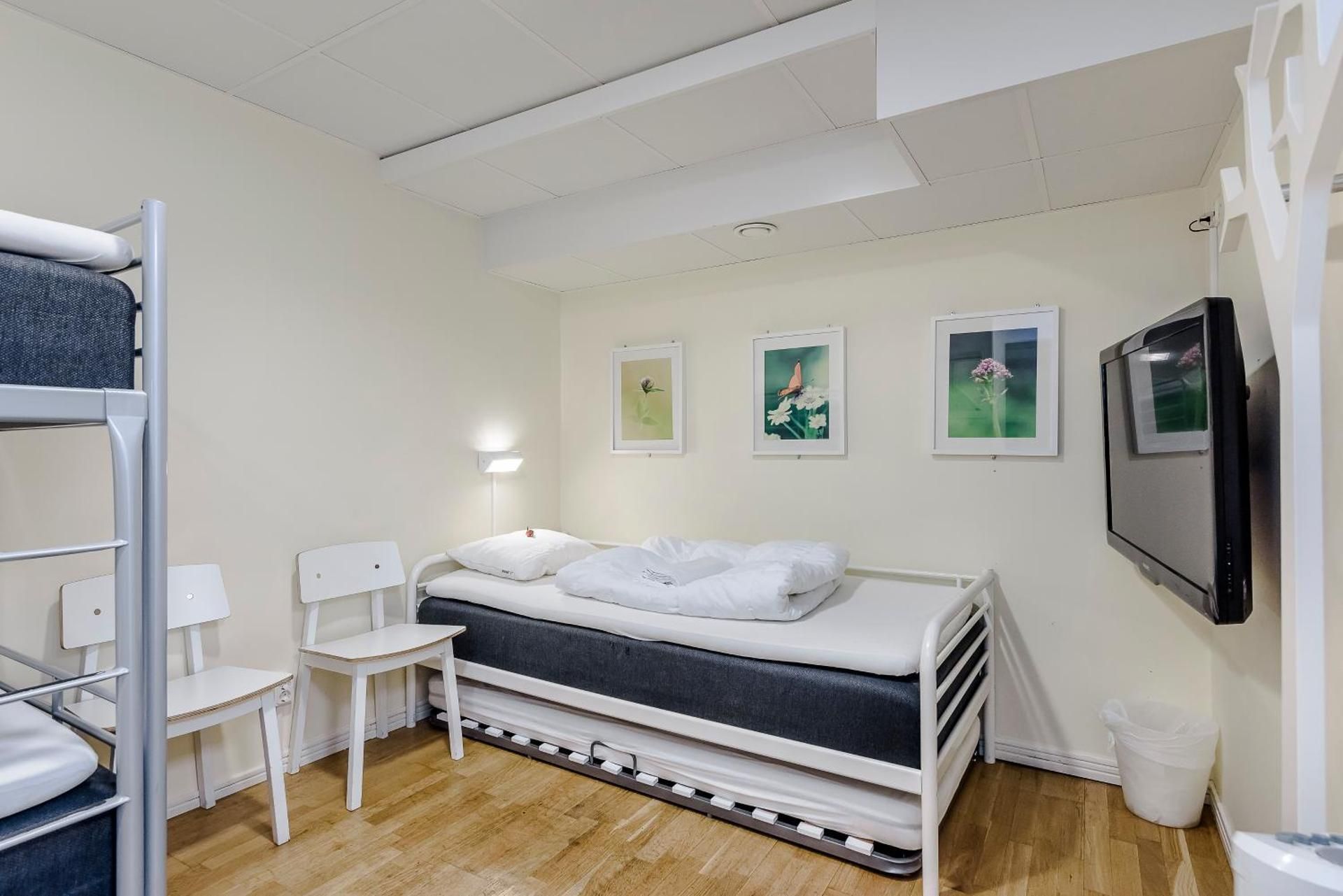 Triple Room with Shared Bathroom