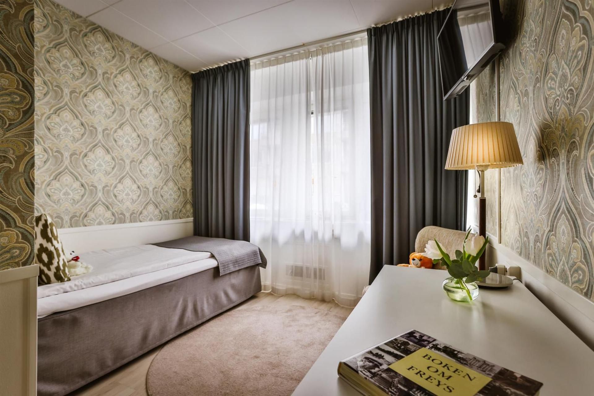 Standard Single Room