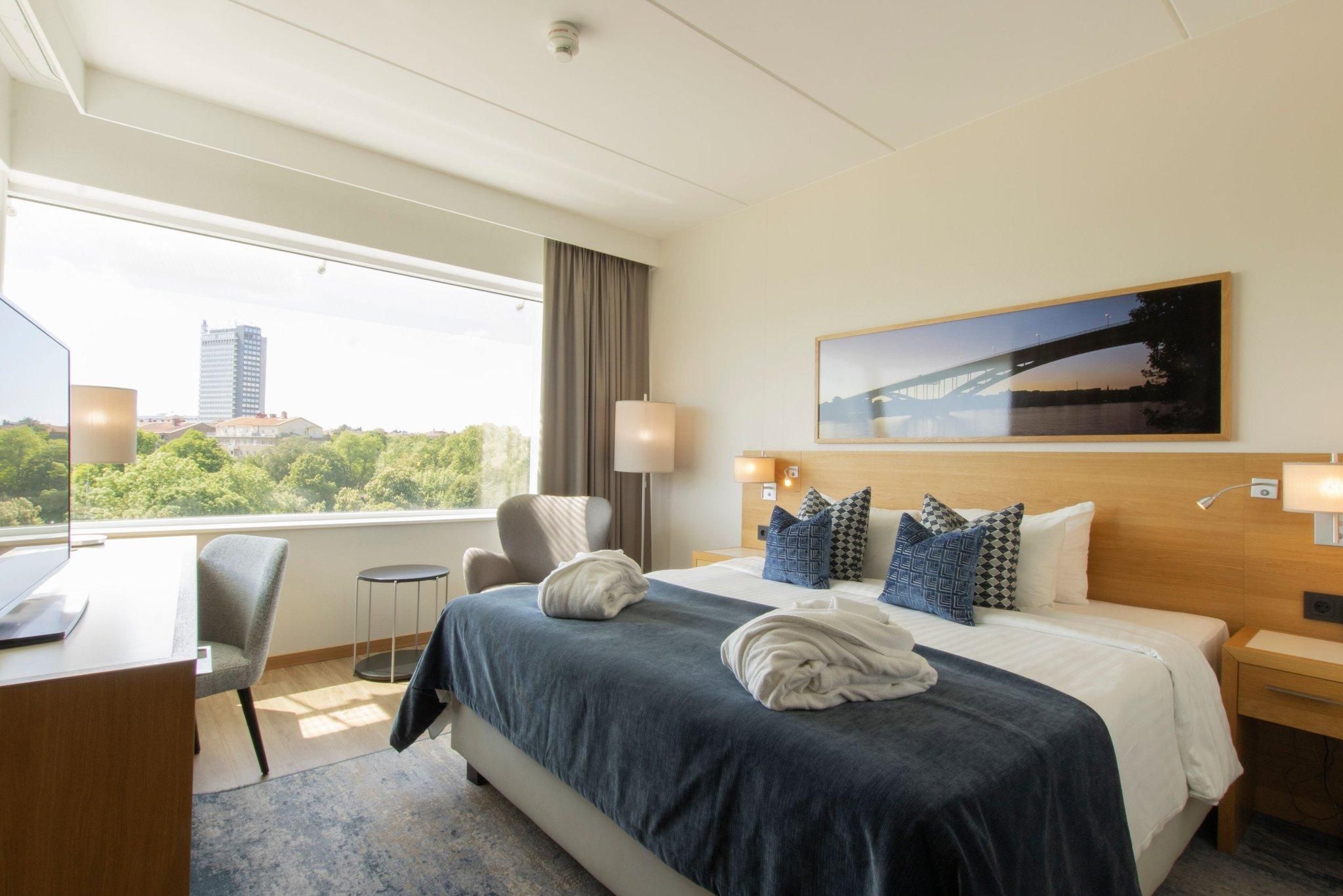 Premium View, Guest room, 1 King