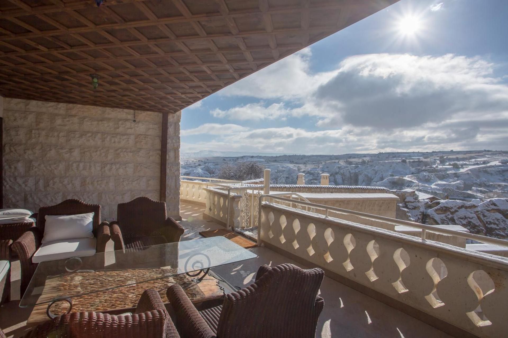 Cappadocia Fairy Chimneys Minia Cave Hotel  Family Room 2