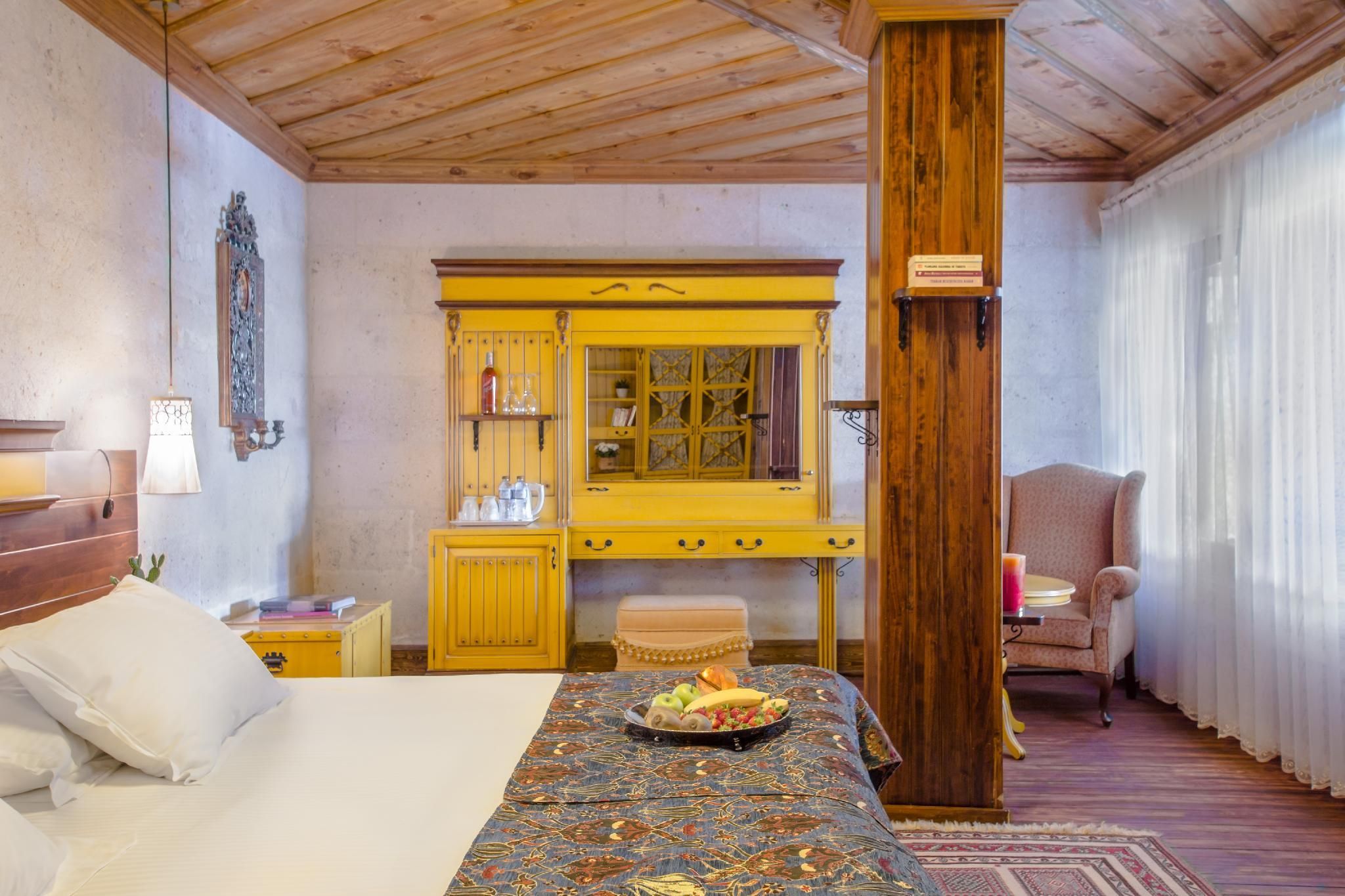 Superior Stone Room