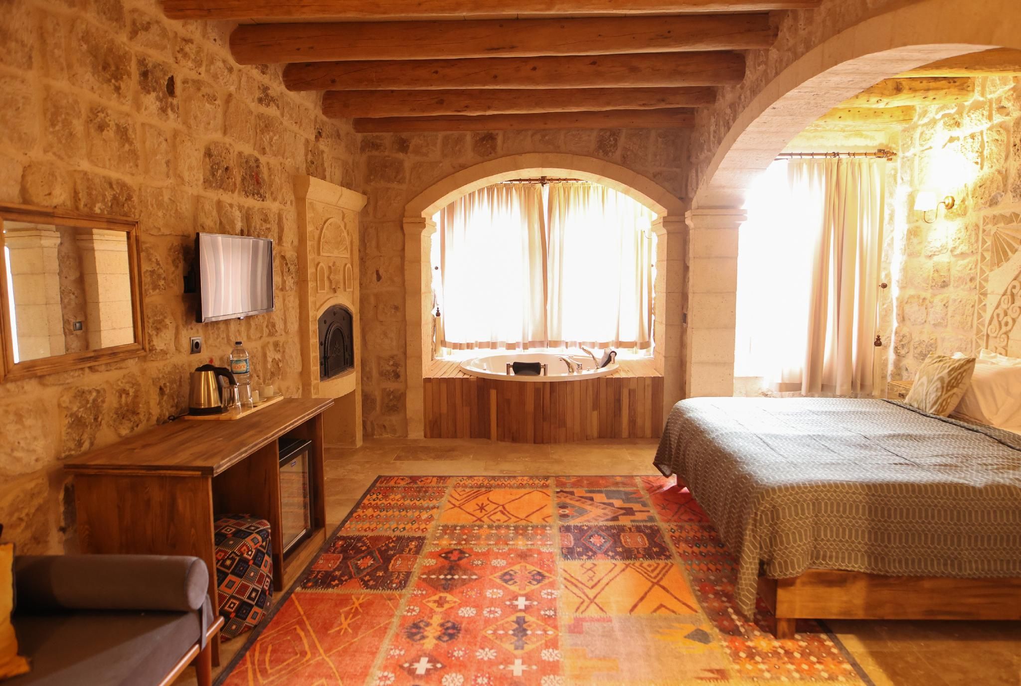 Cappadocia Vita Cave Hotel Deluxe Suite 3