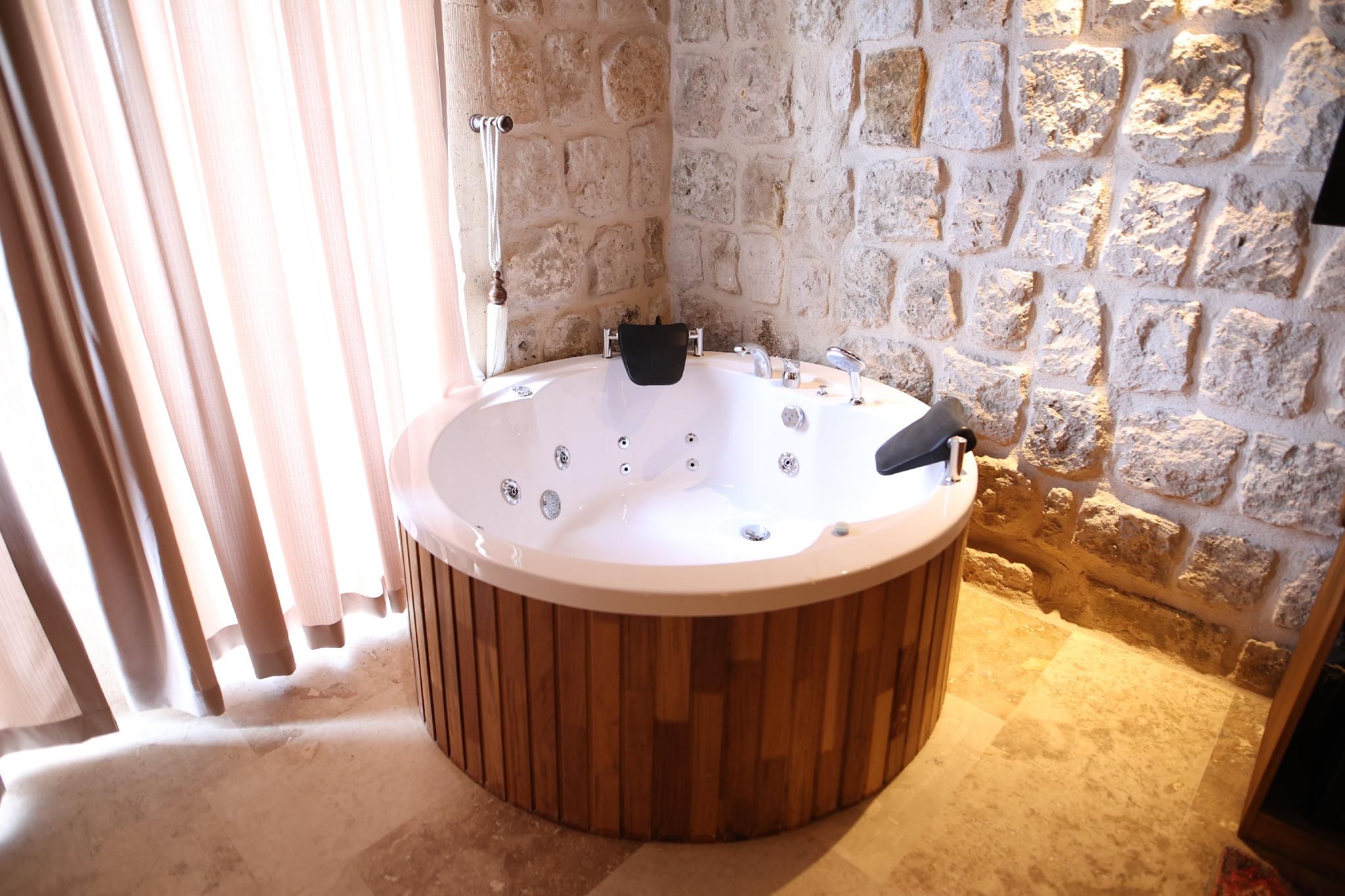 Cappadocia Vita Cave Hotel Deluxe Suite 2
