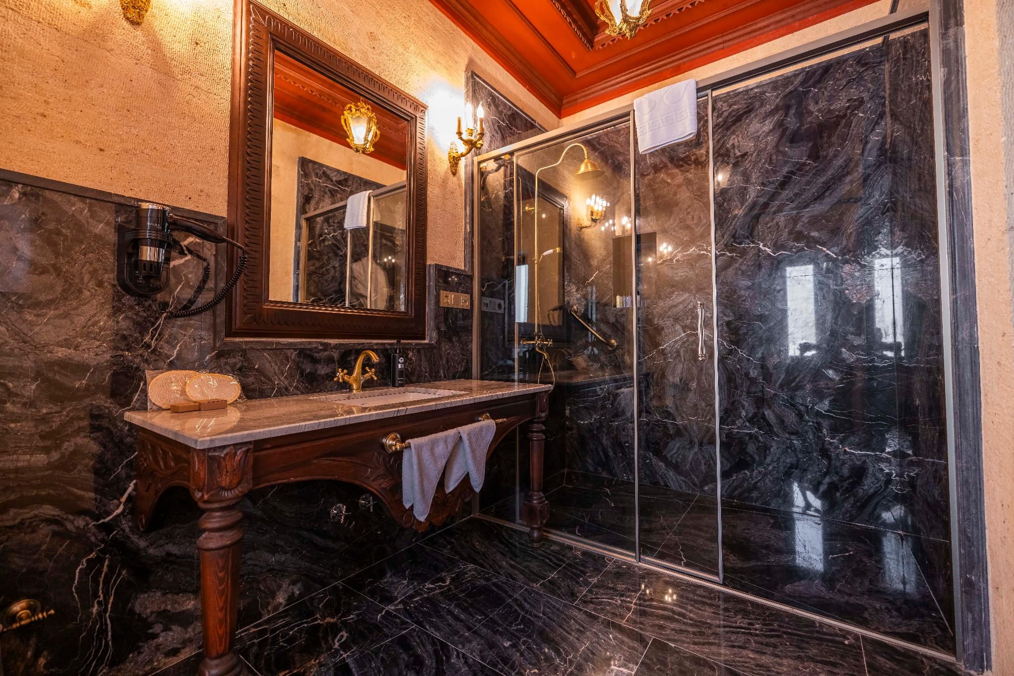 Signature Cave Cappadocia, Trademark Collection by Wyndham Deluxe Cave Suite, 1 Double Bed 3