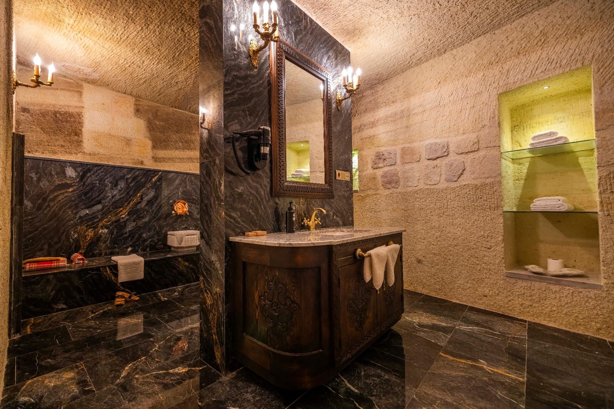 Deluxe Cave Suite, 1 Double Bed, Turkish Bath