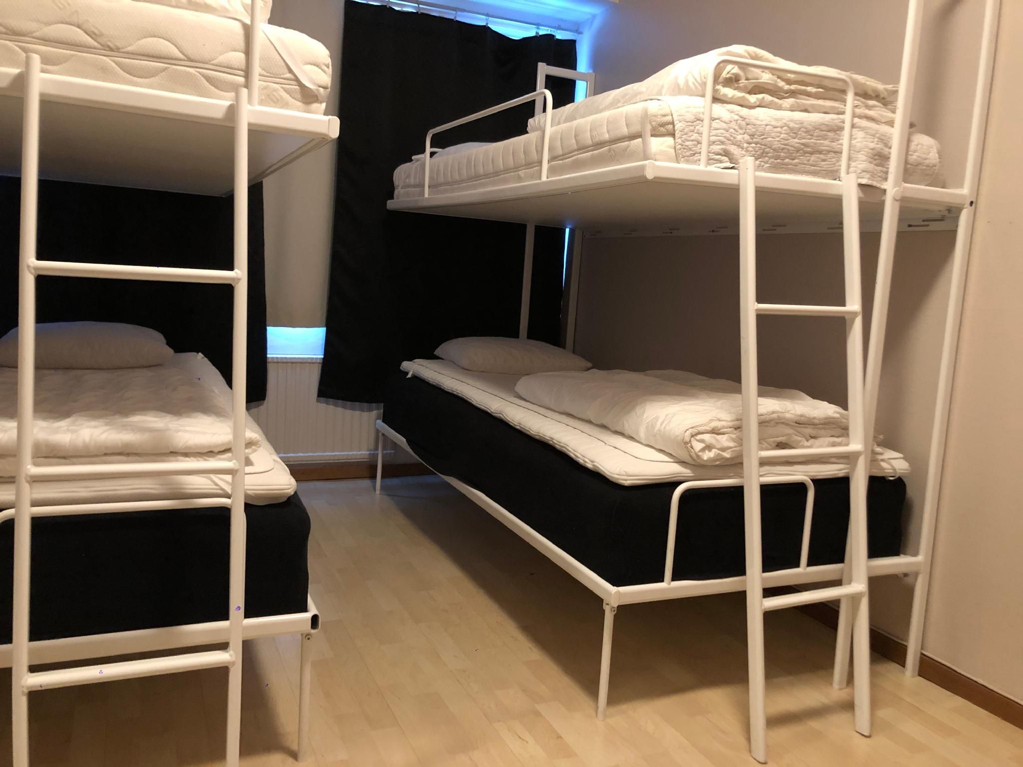 Quadruple with Shared Bathroom