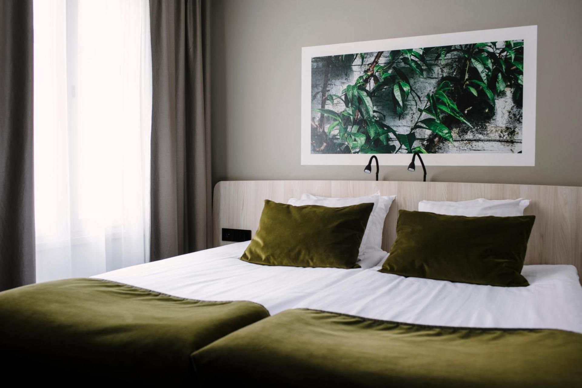 1 Single Bed, NonSmoking, Standard Room