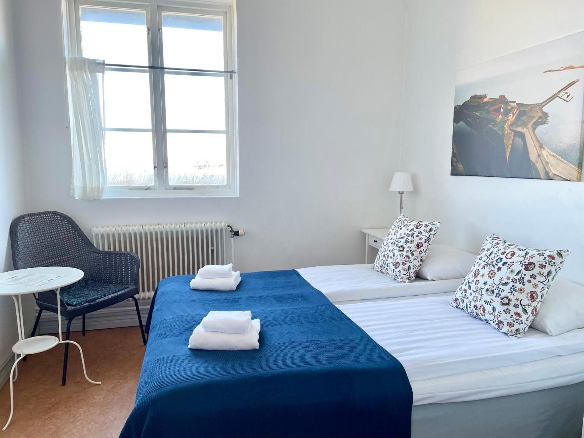 Fastningens Standard Twin Room Sea View with Shared Bathroom 3