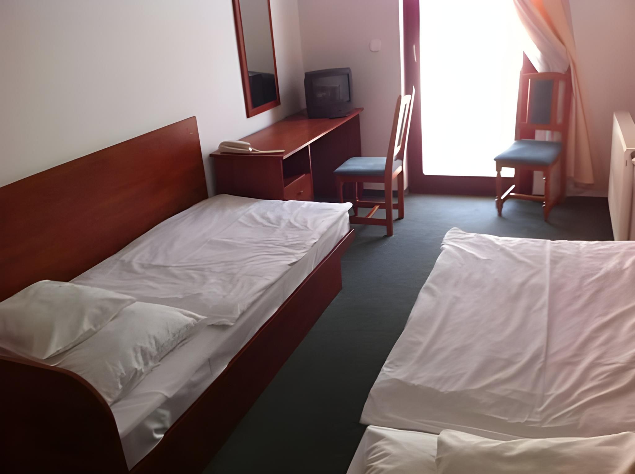Hotel Talizman Single Room with Balcony 2