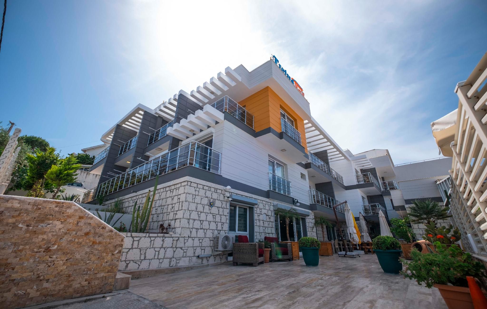 Twins Hotel Cesme