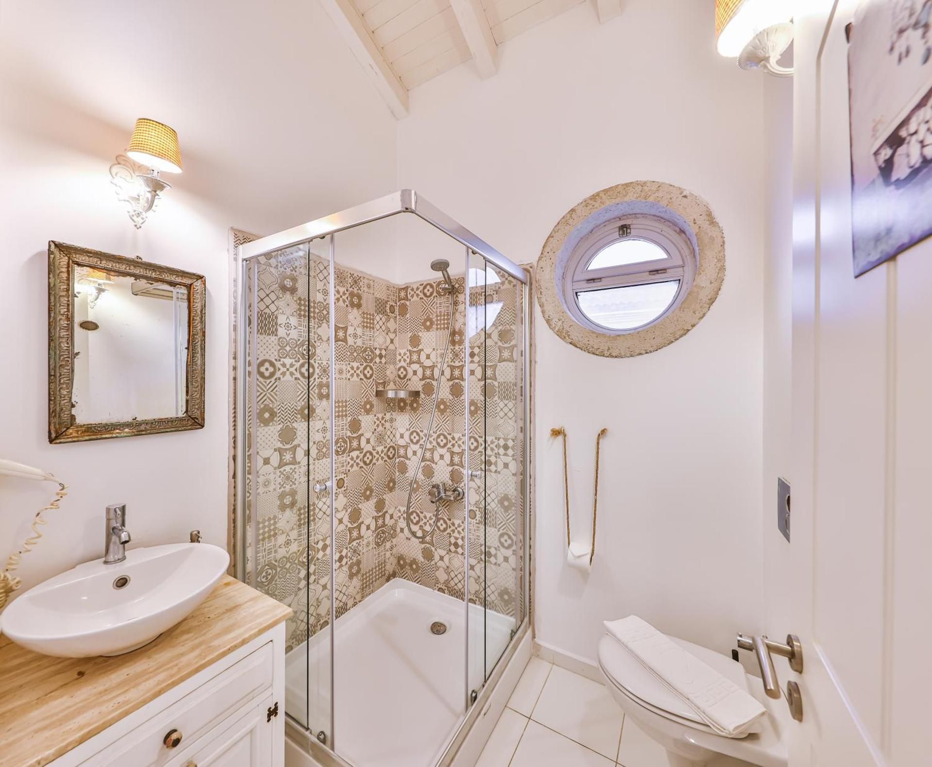 Suite with Fireplace