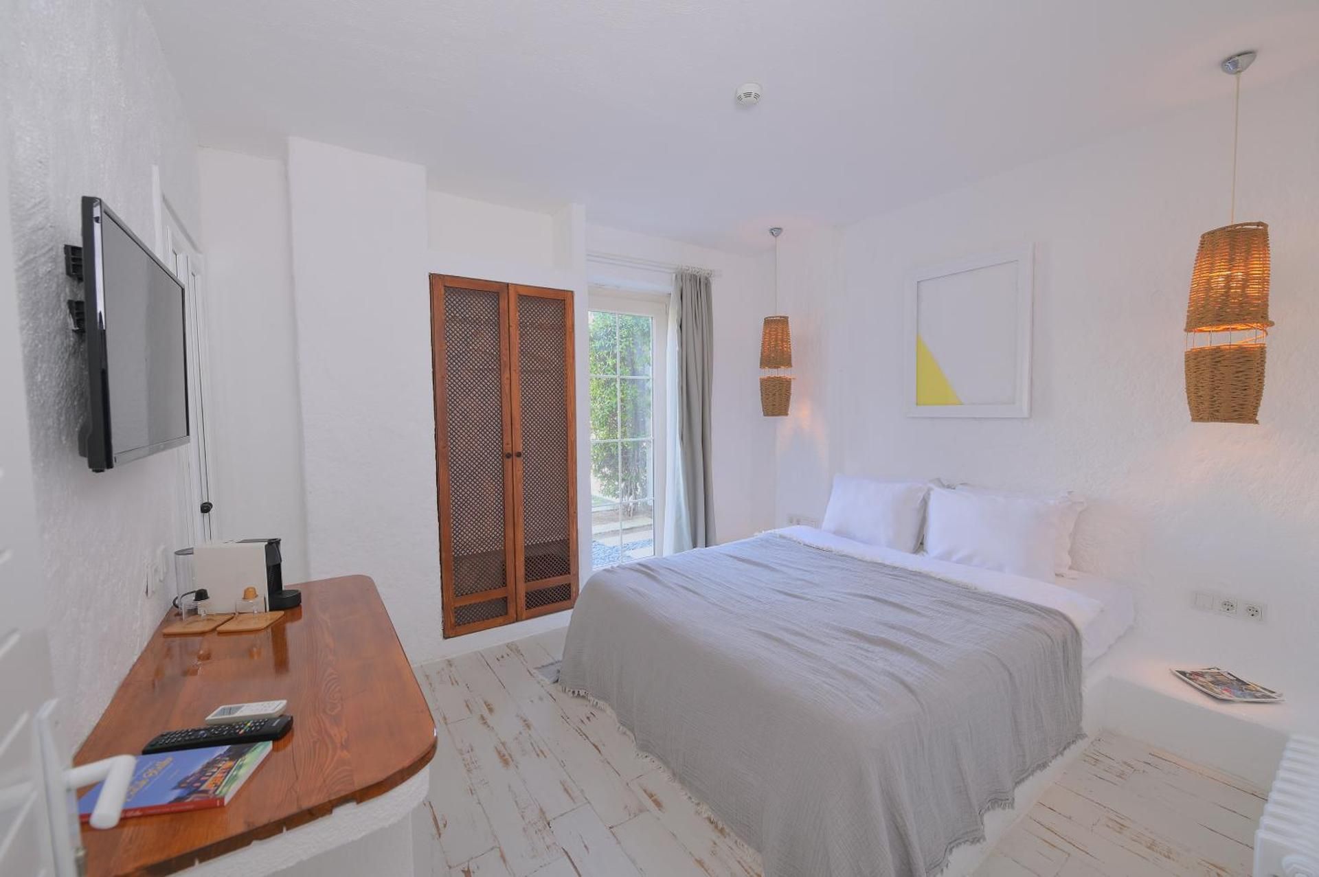 Peremere Alaçati Otel Standard Room