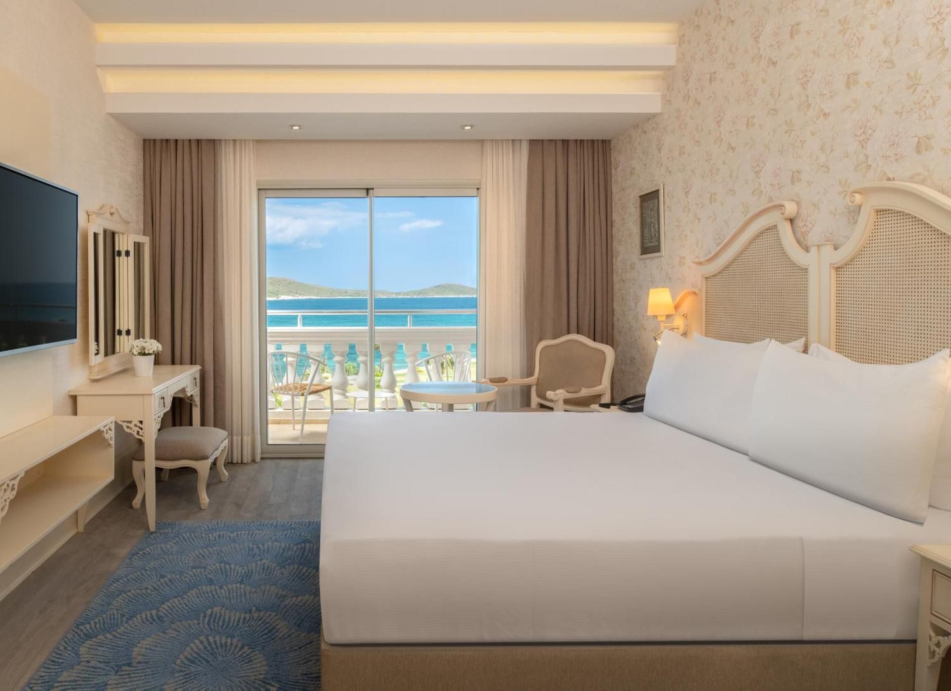 Deluxe Room, Sea View, 1 King Bed