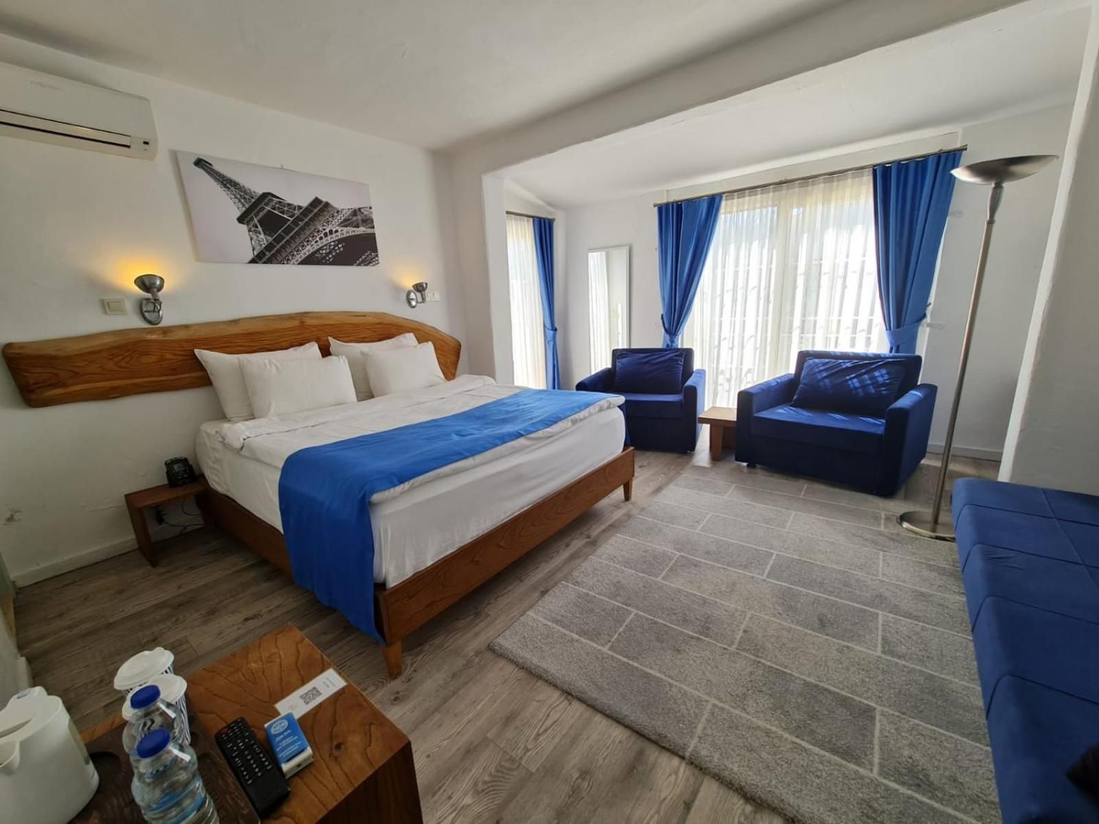 Suite with Balcony
