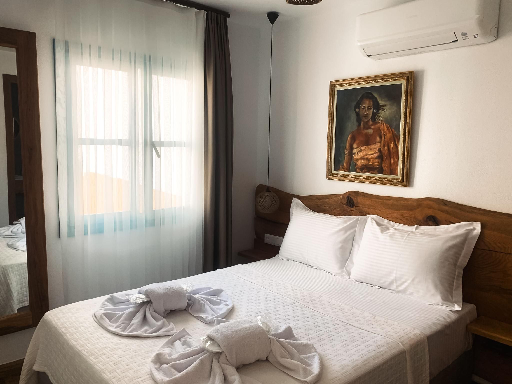 Standard Room -- 1 Bed