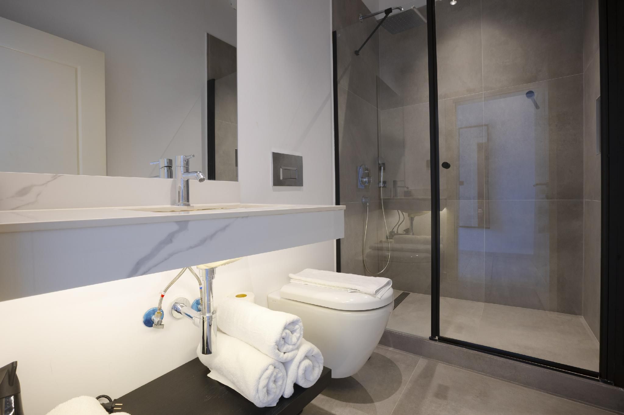 Aegean Apartments - Marina & Chios Island View Apartment-Suite-Private Bathroom-Marina view 3