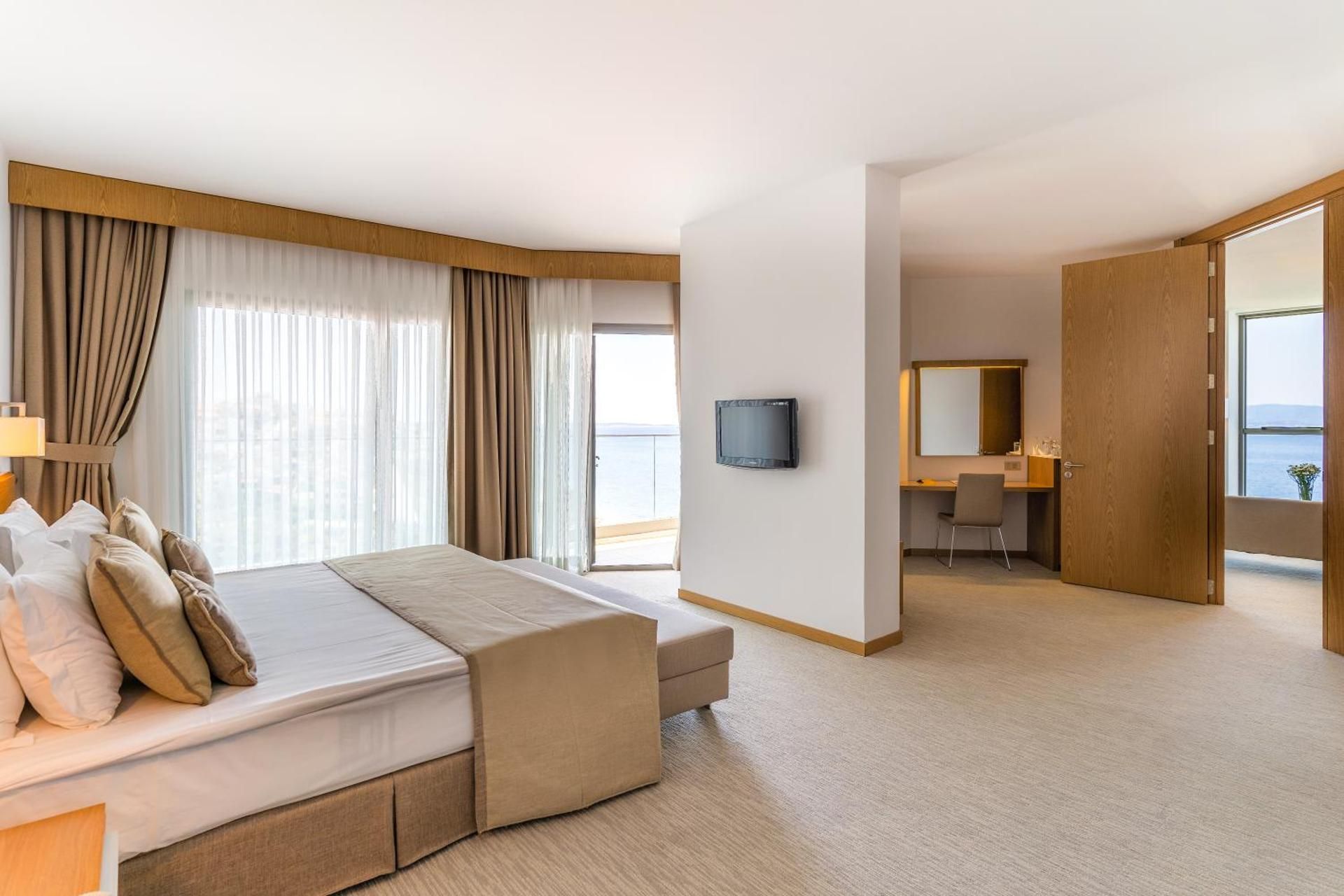 King Suite