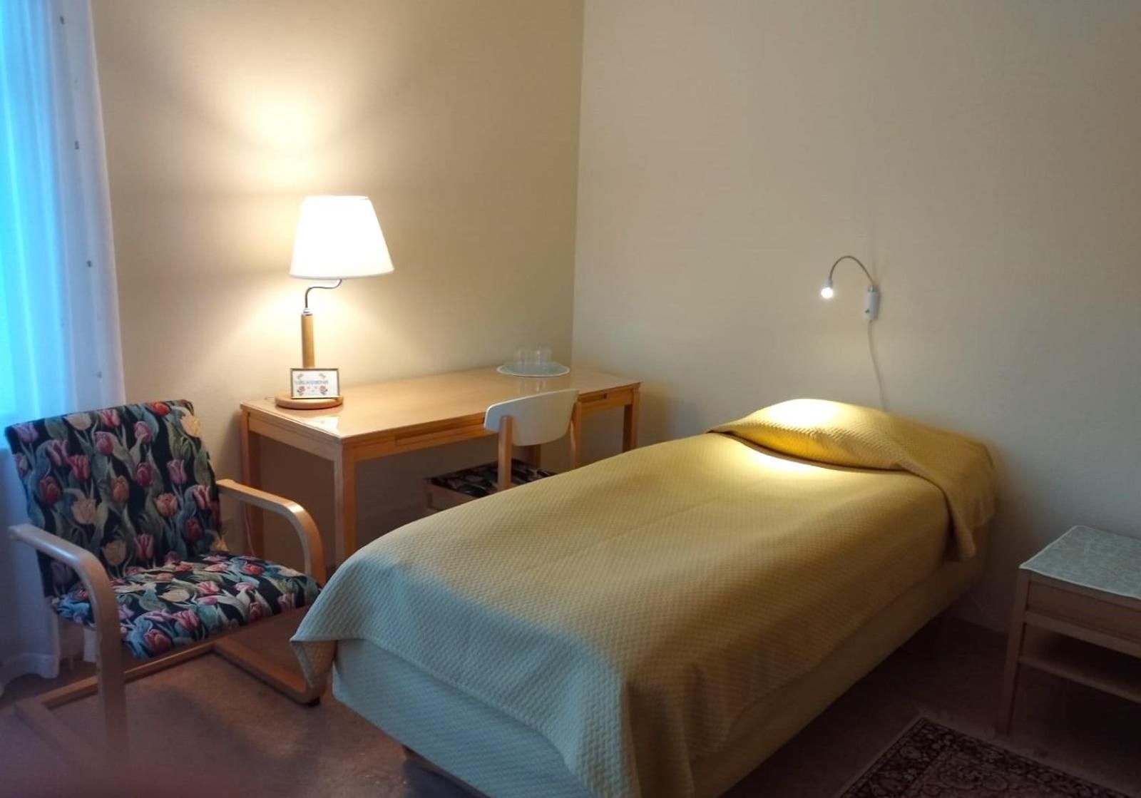 Single Room with Private Bathroom