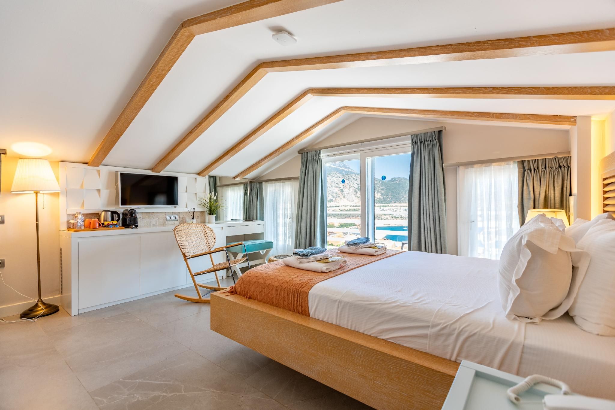 Penthouse Sea View Room