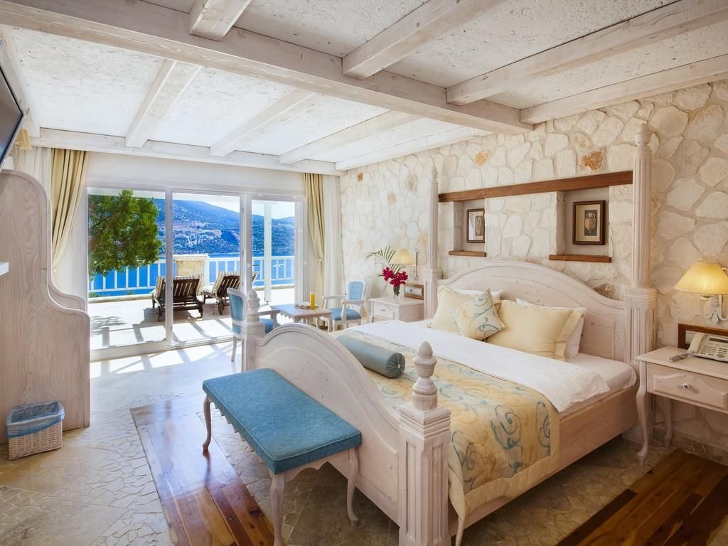 Deluxe Suite Balcony