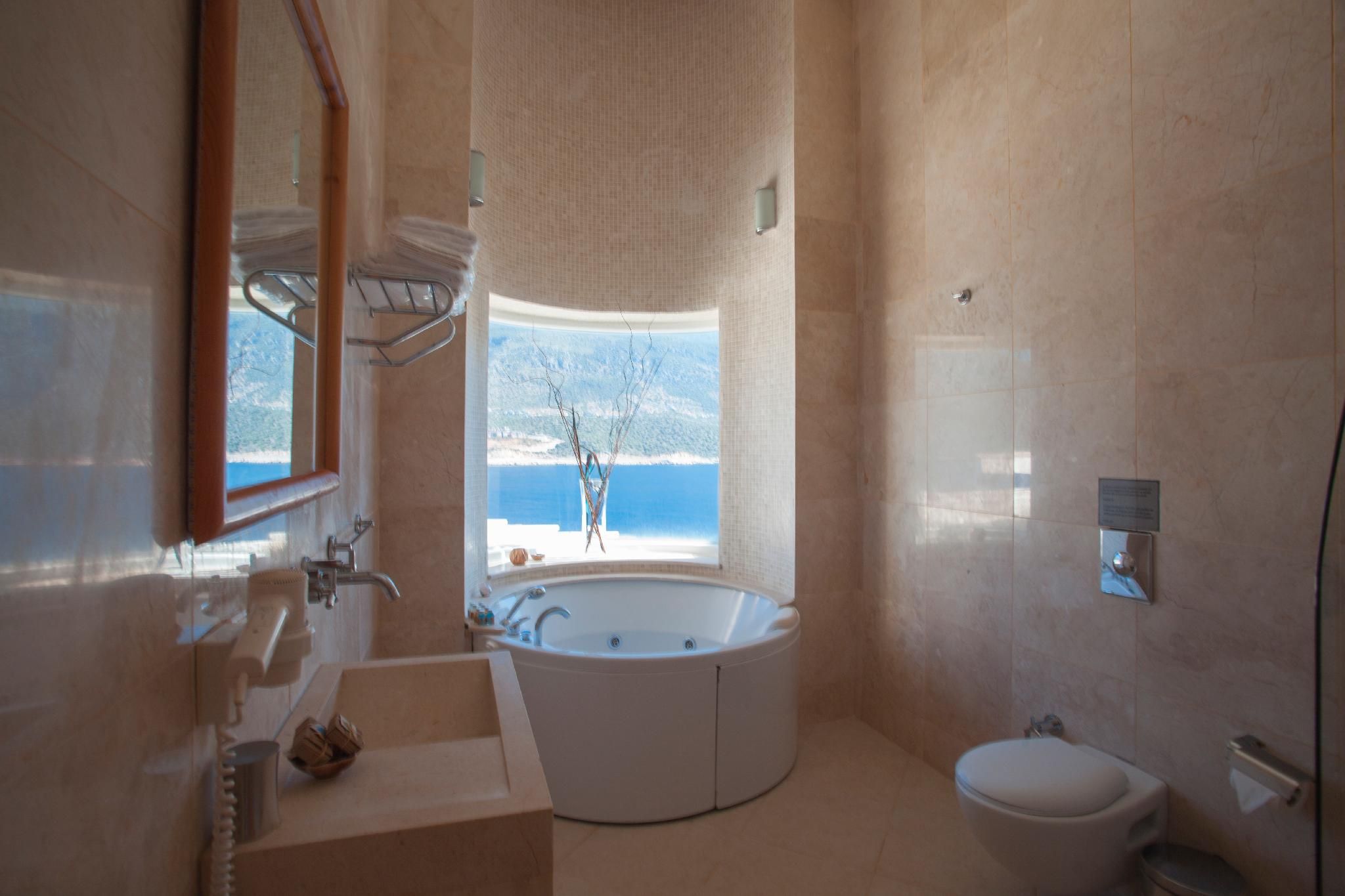 jacuzzi villa