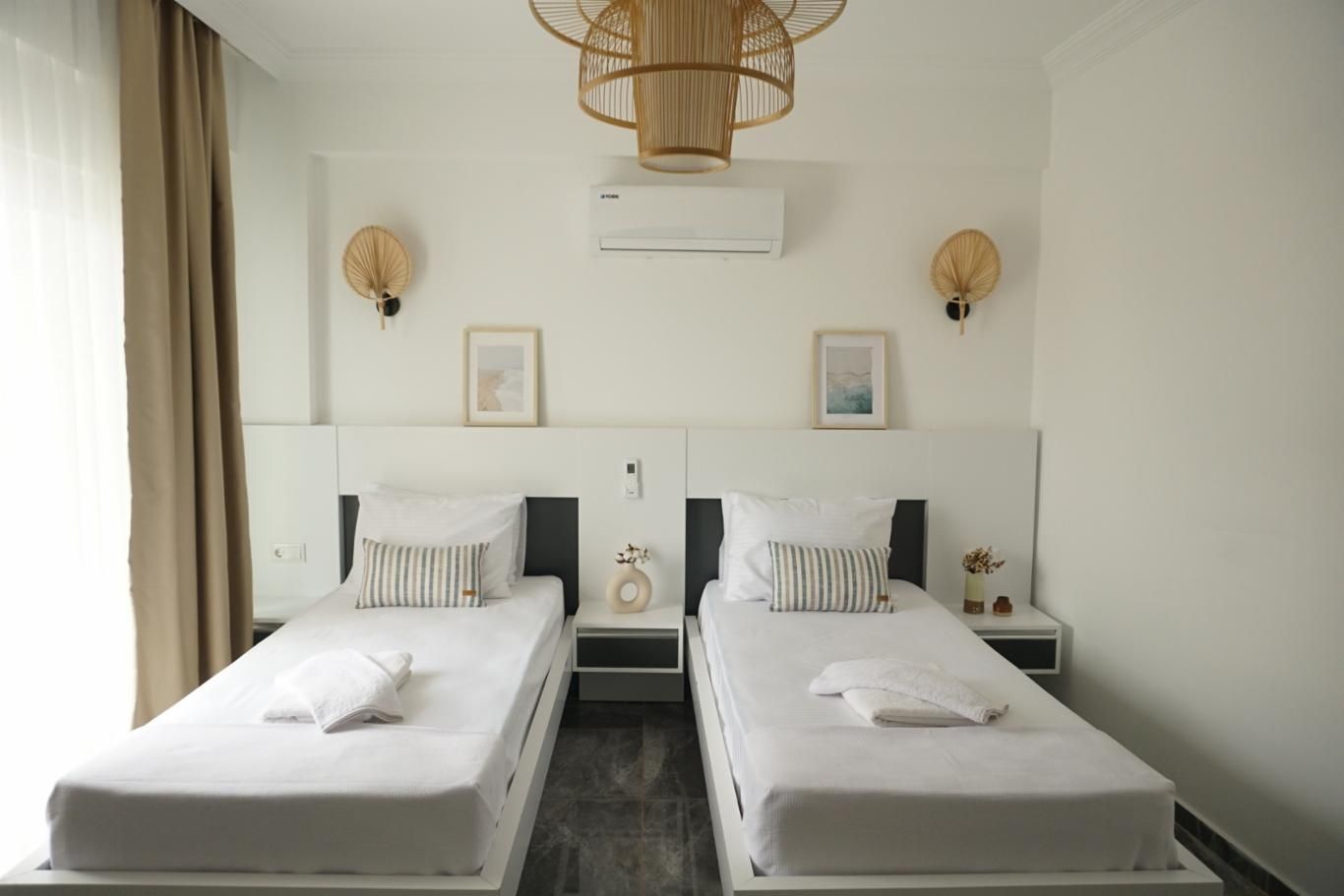 Twin Beds Standard Room