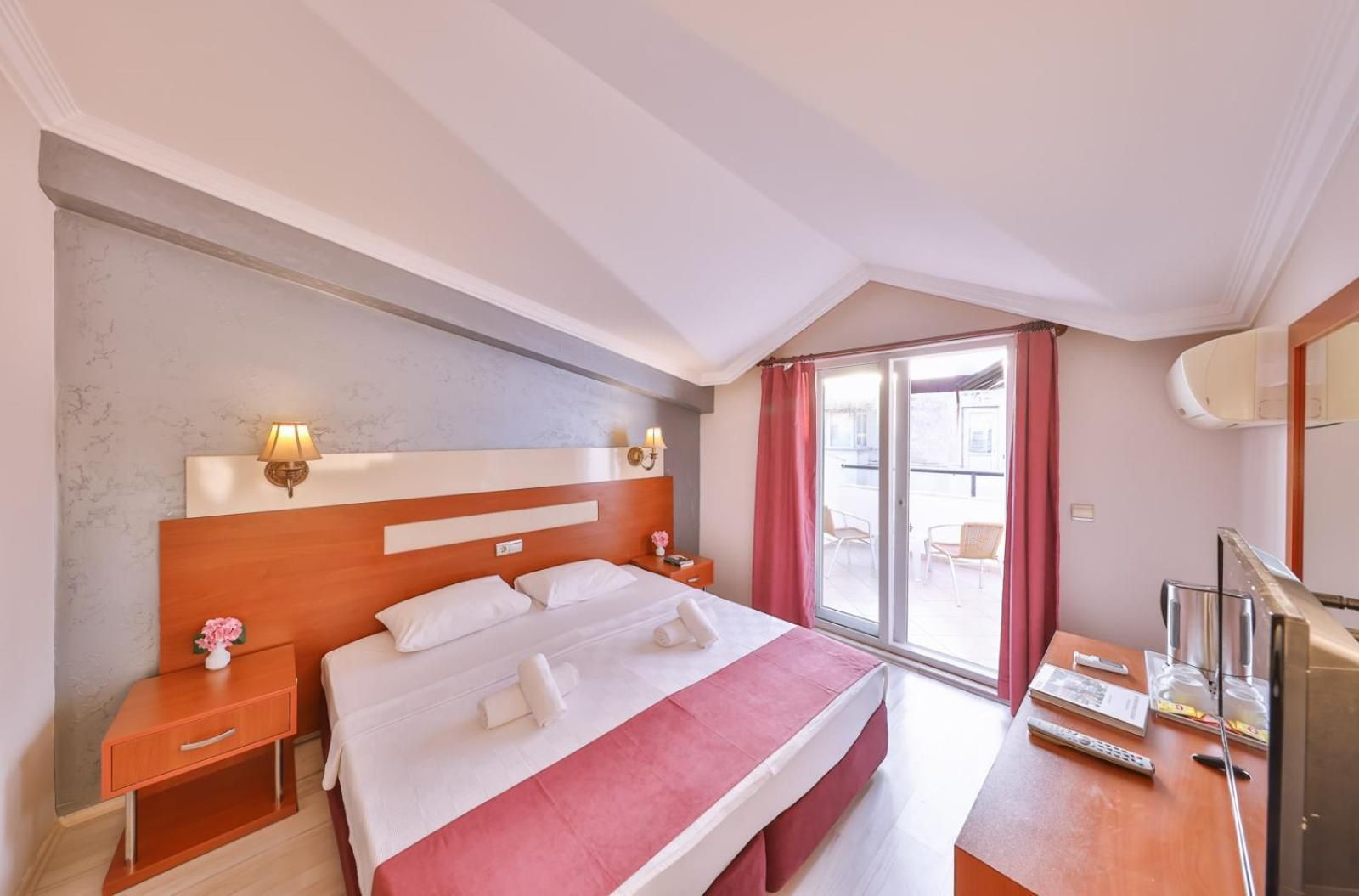 Family Suite (4 Adults)
