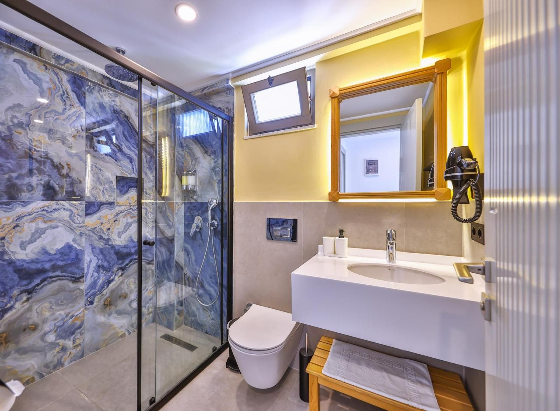 Economy Double or Twin Room