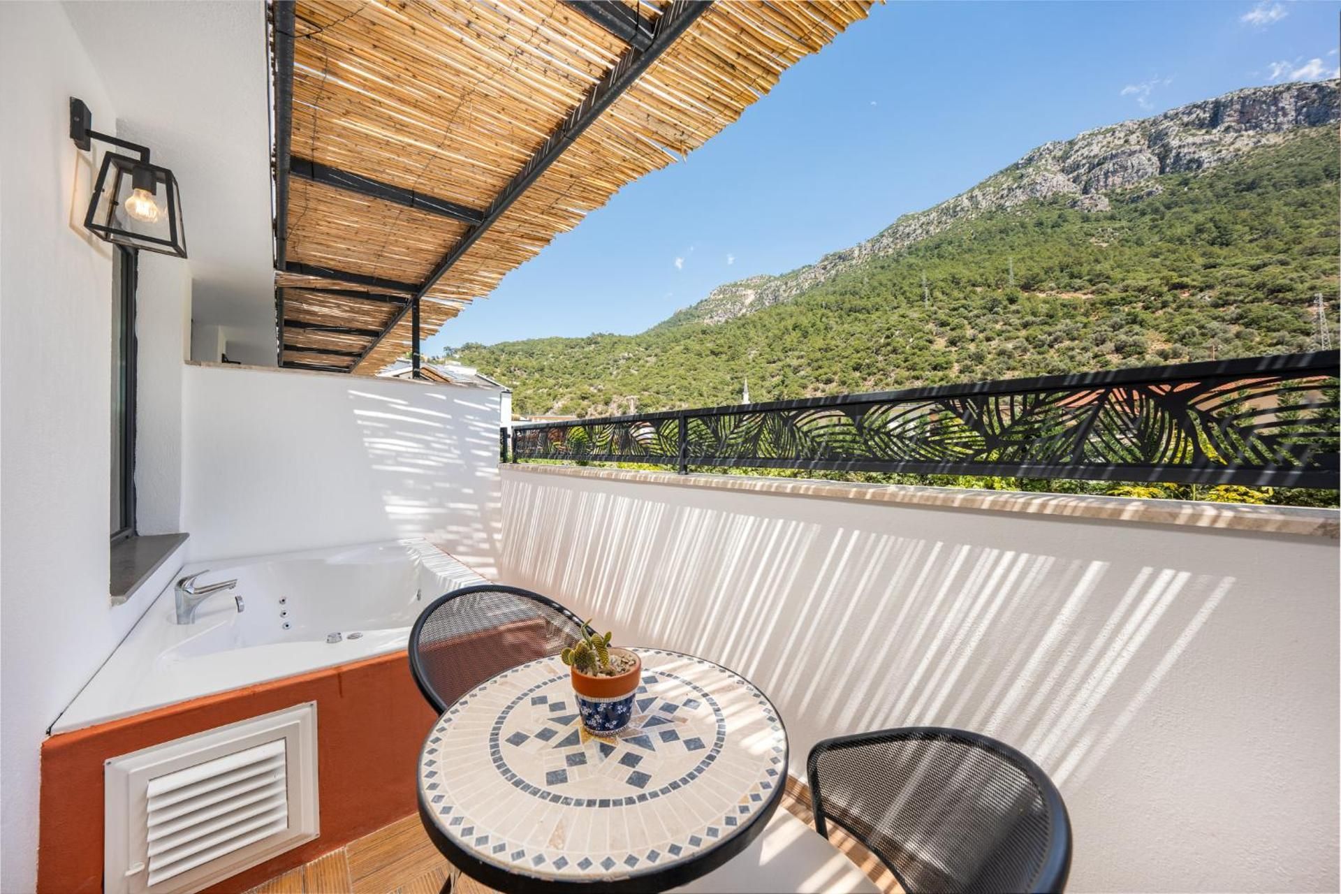 Bohem Honeymoon Room
