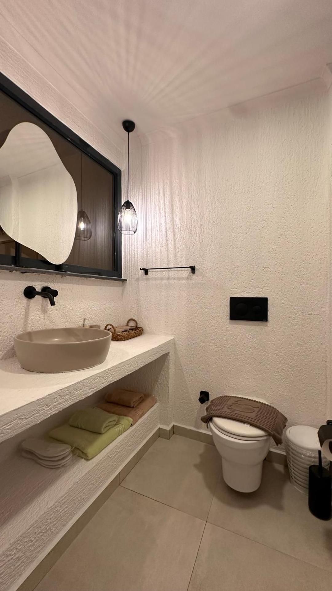 Z Exclusive Hotel and Villas Deluxe Double or Twin Room with Pool Access 2