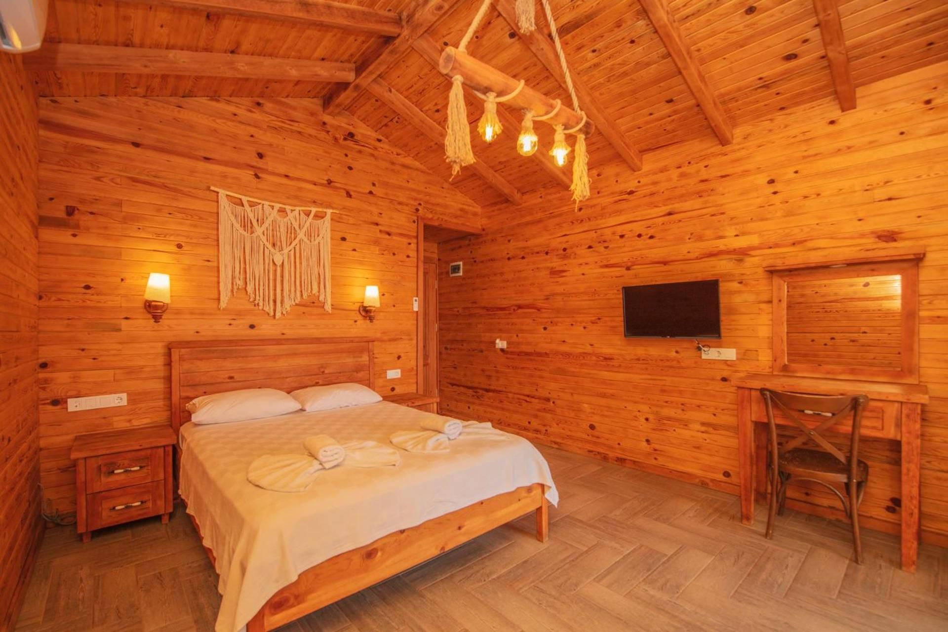 Suite with Spa Bath