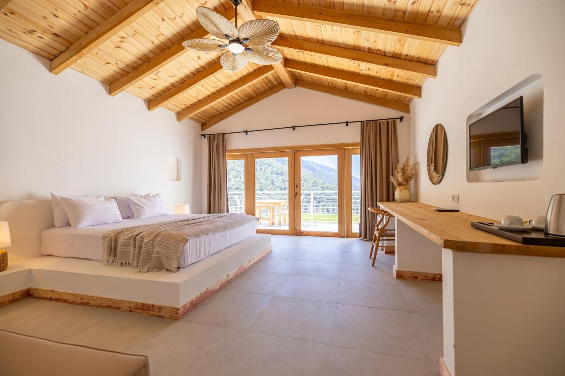 Deluxe Bungalow with Sea View